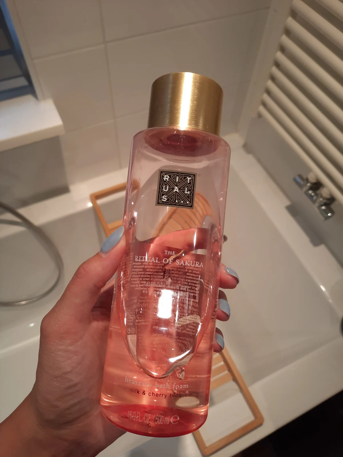 The Ritual of Sakura Bath Foam - review image