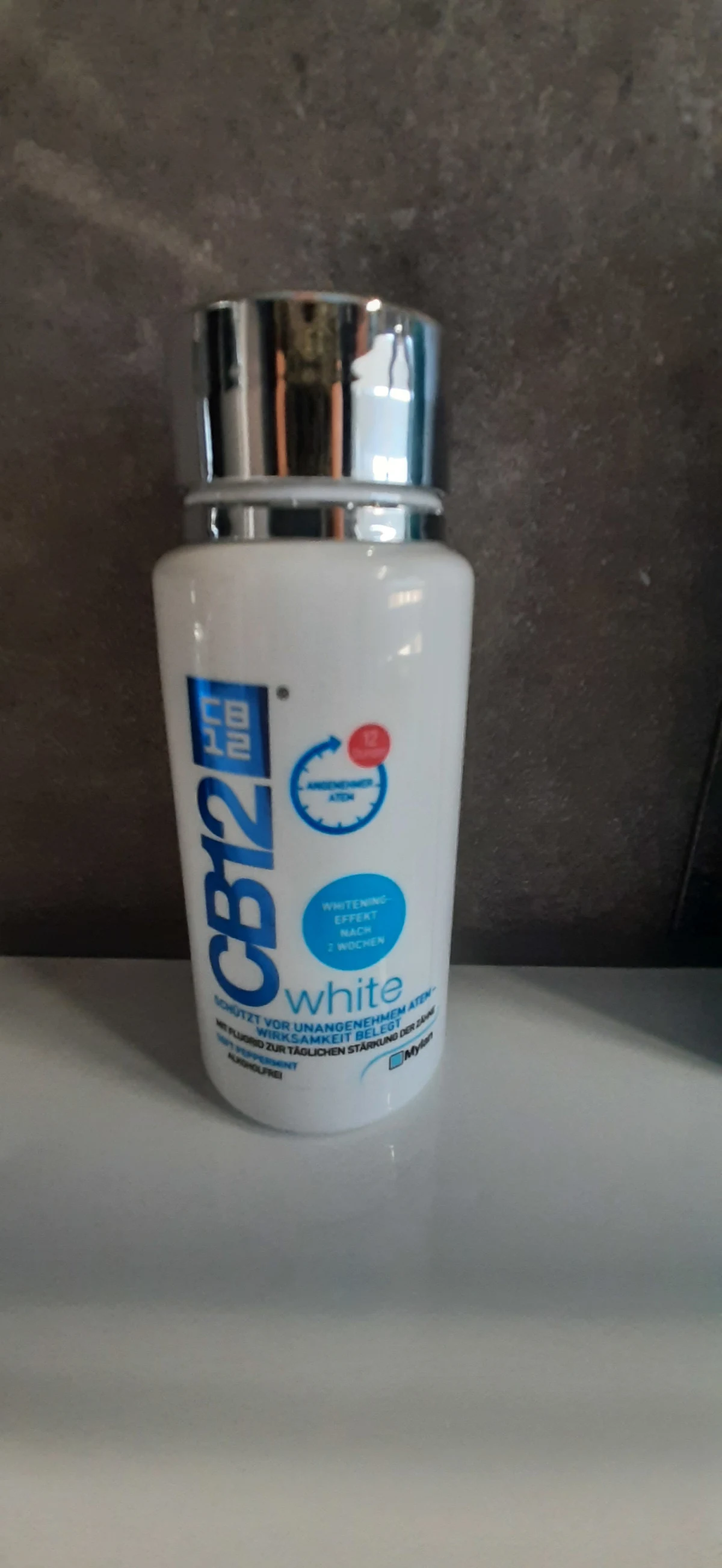 CB12 Mondwater White Multi Pack - 2 x 250 ml - review image