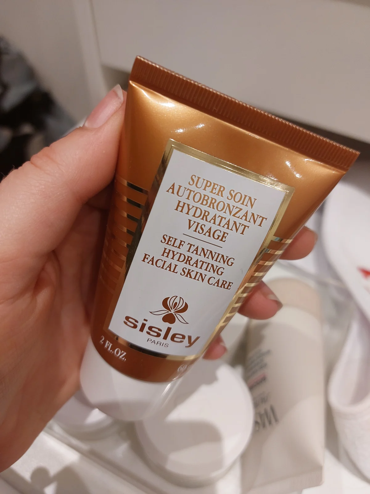 Sisley Super Soin Autobronzant Visage Sisley Super Soin Autobronzant Visage Self Tanning Hydrating Facial Skin Care - review image