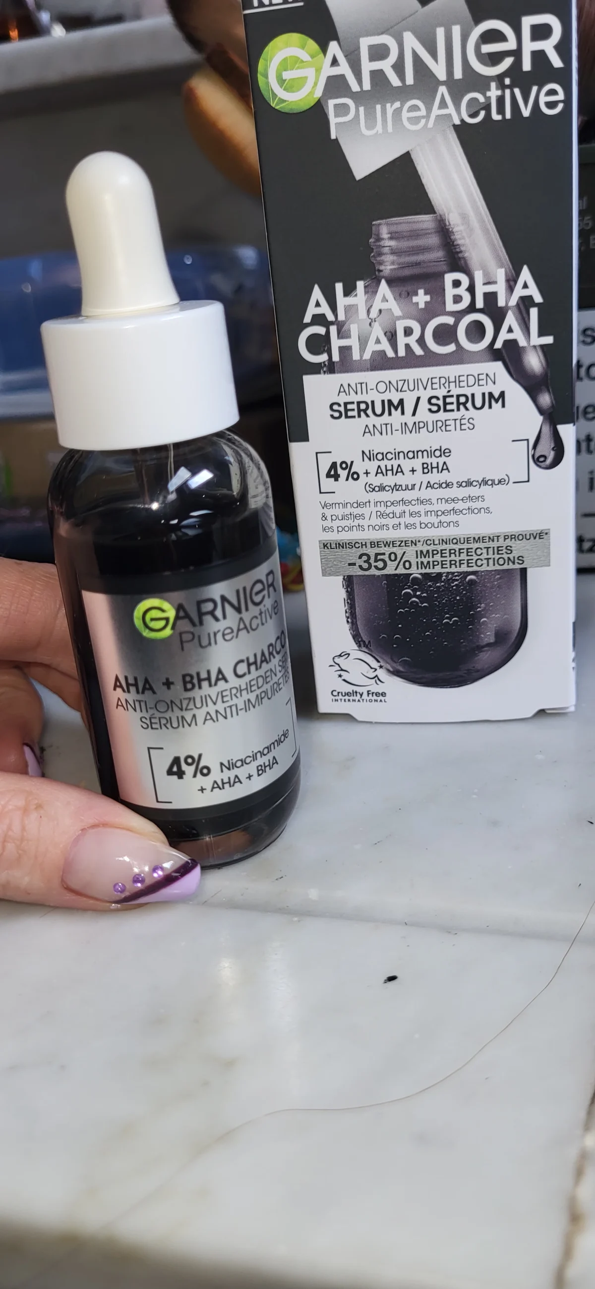 Garnier PureActive AHA + BHA Charcoal Anti-Onzuiverheden Serum - 30ml - review image