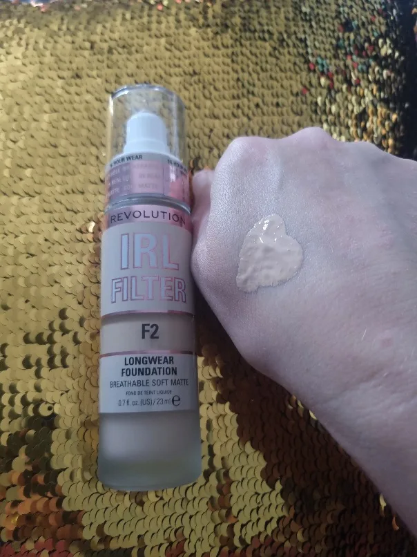 IRL Filter Longwear Foundation - review image