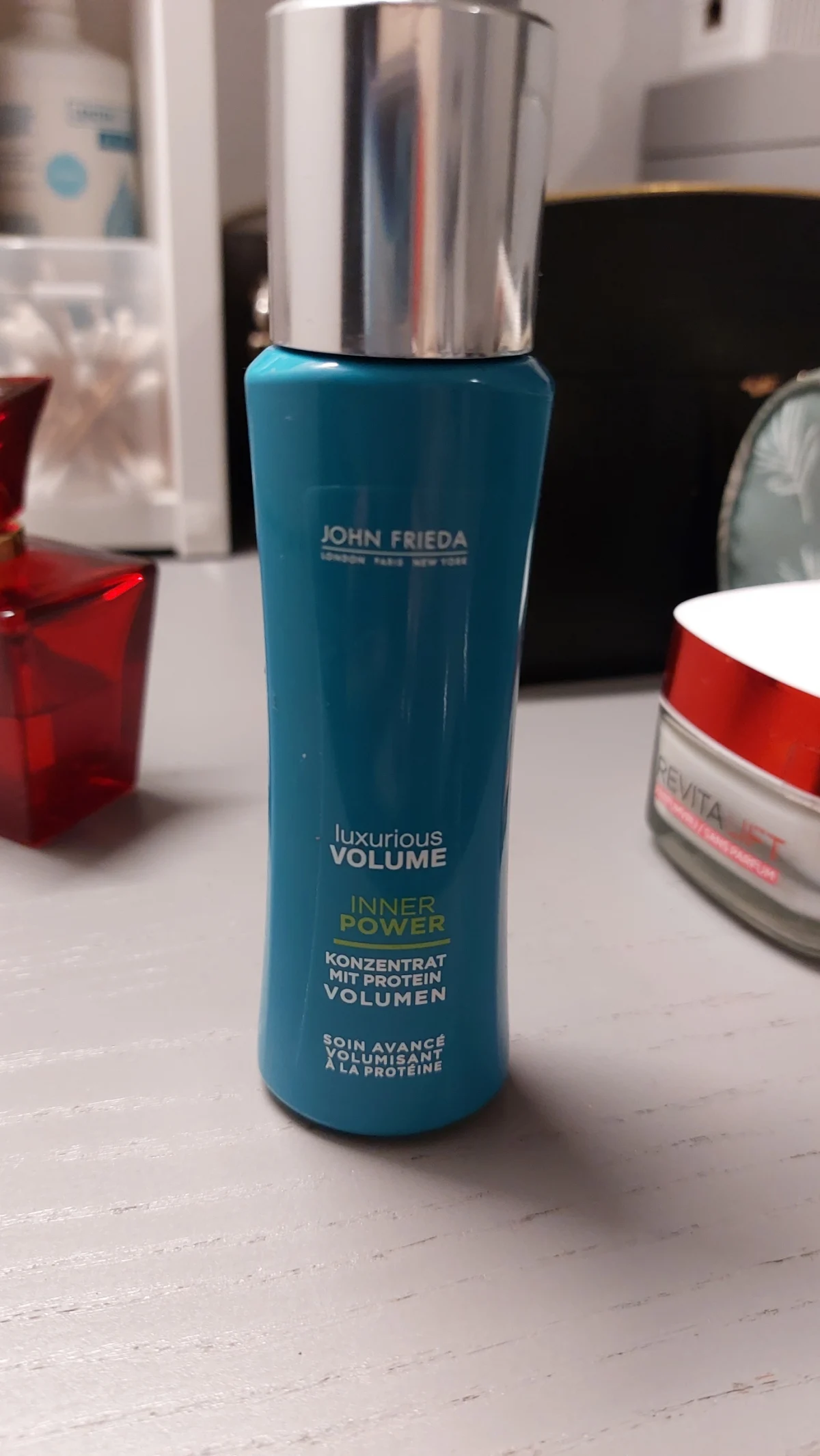 John Frieda Luxurious Volume Fine to Full Blow Out Styling Spray - review image