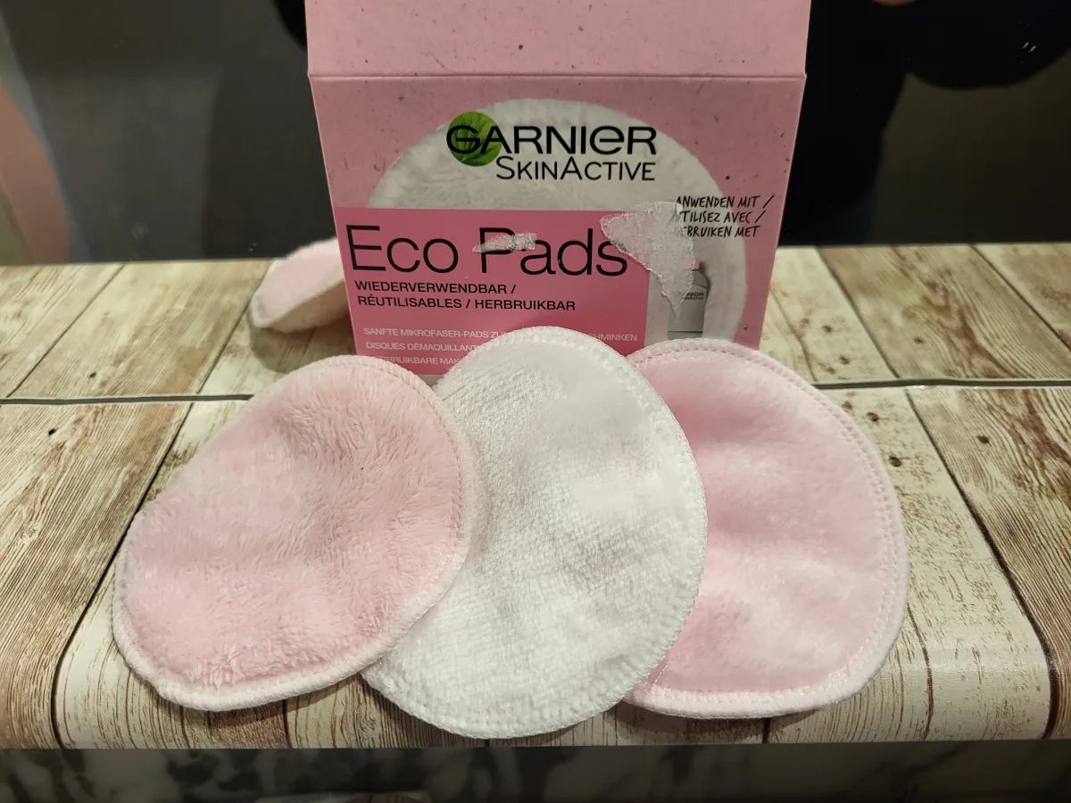 Garnier SkinActive Eco Pads - Herbruikbare Wattenschijfjes - 3 Stuks - Duurzame Gezichtsreiniging - review image