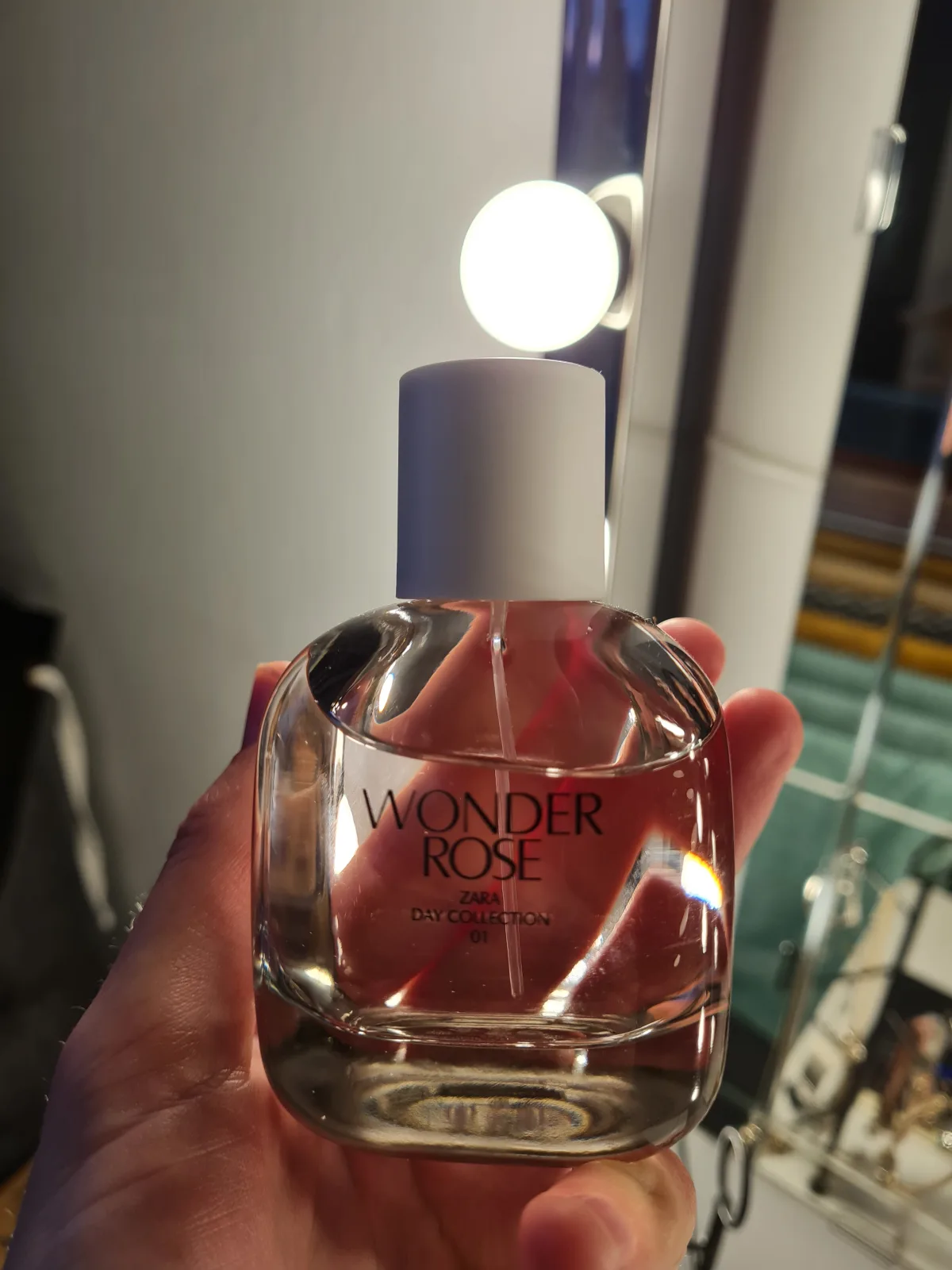 Wonder Rose - review image