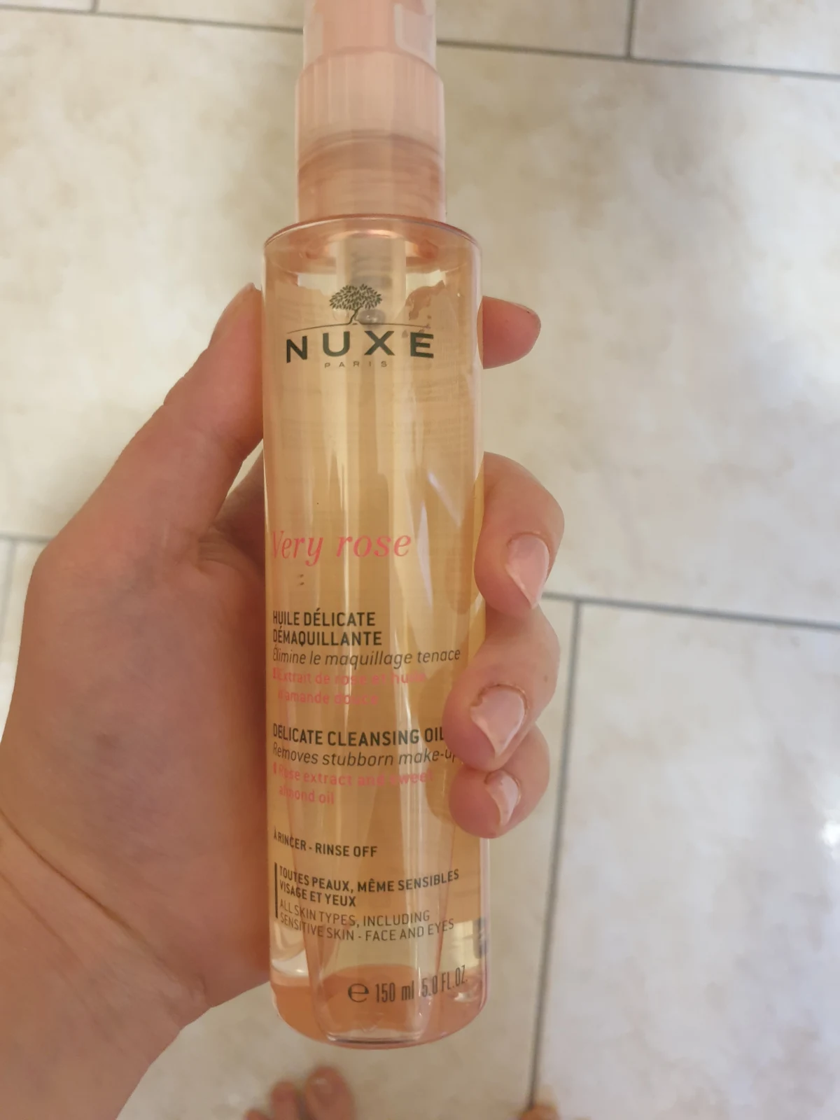 NUXE Very Rose Verfijnde Ontschminkende Olie - review image