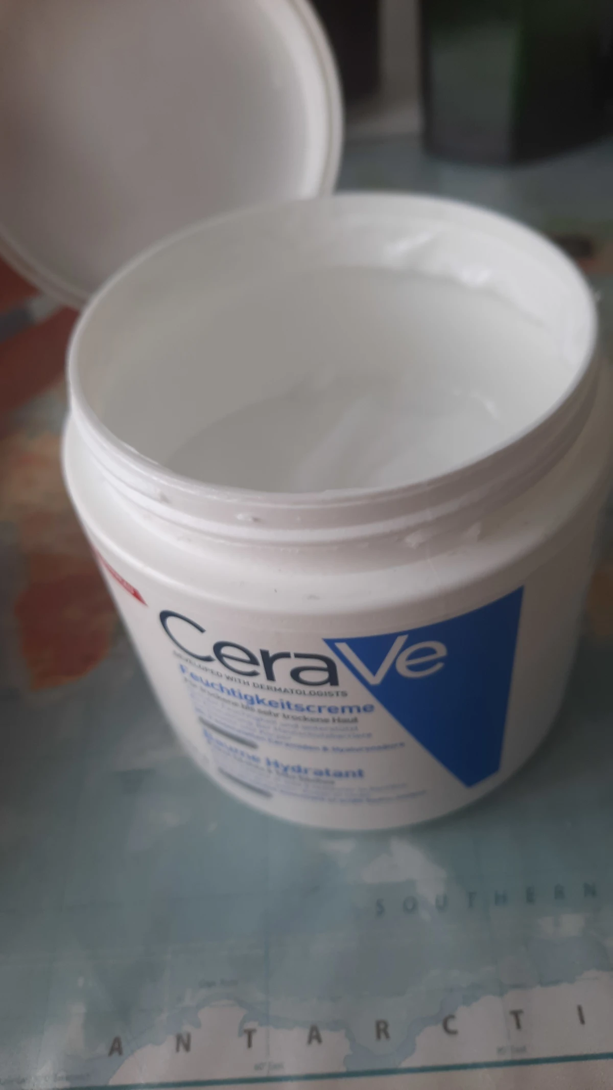 CeraVe Moisturising Cream - review image