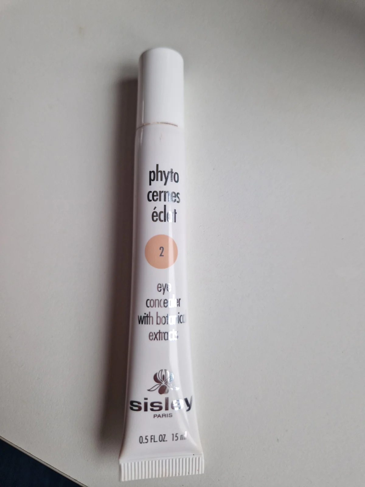 Sisley Eye Concealer With Botanical Extracts - review image