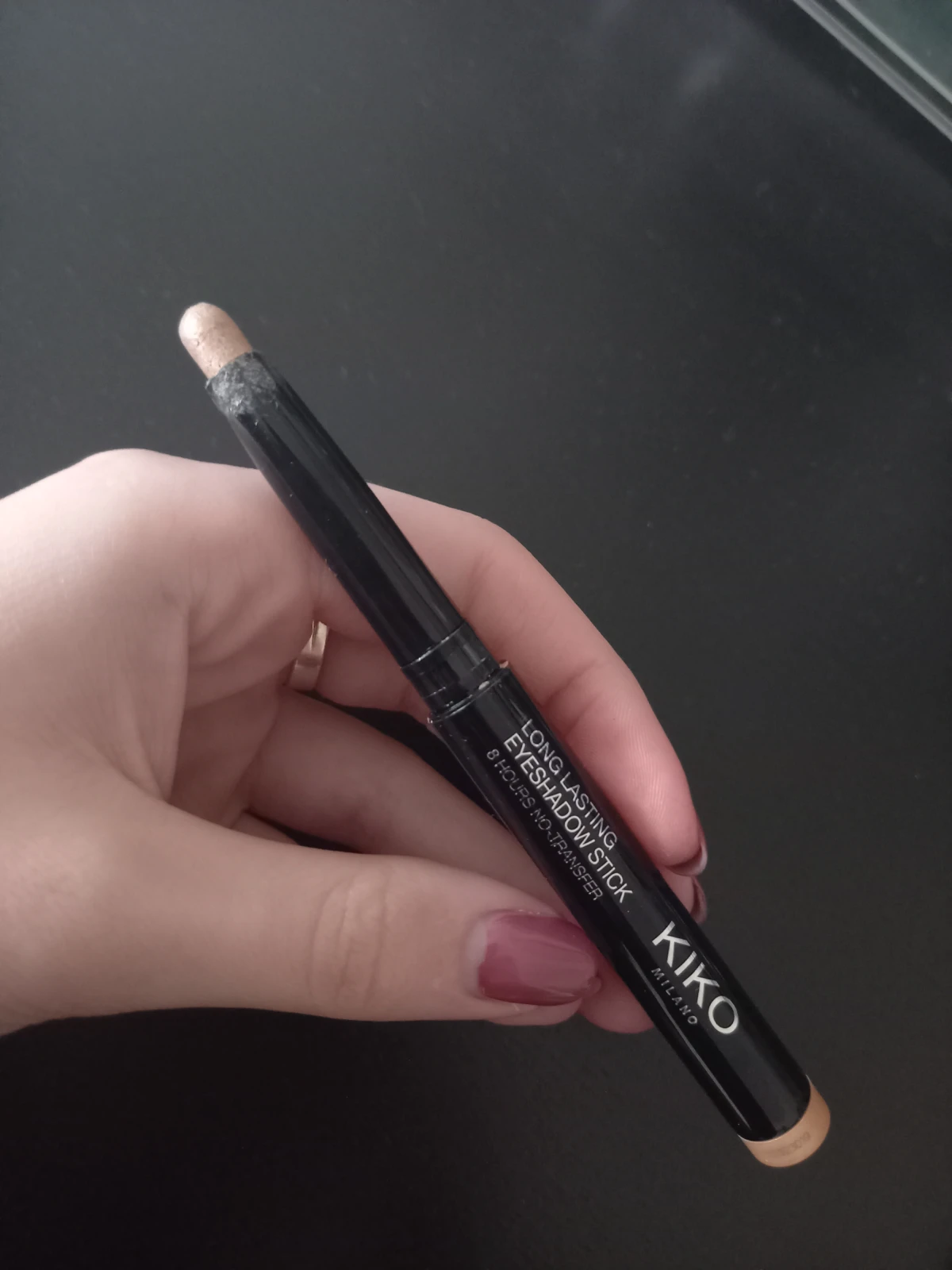 Long Lasting Stick Eyeshadow - review image