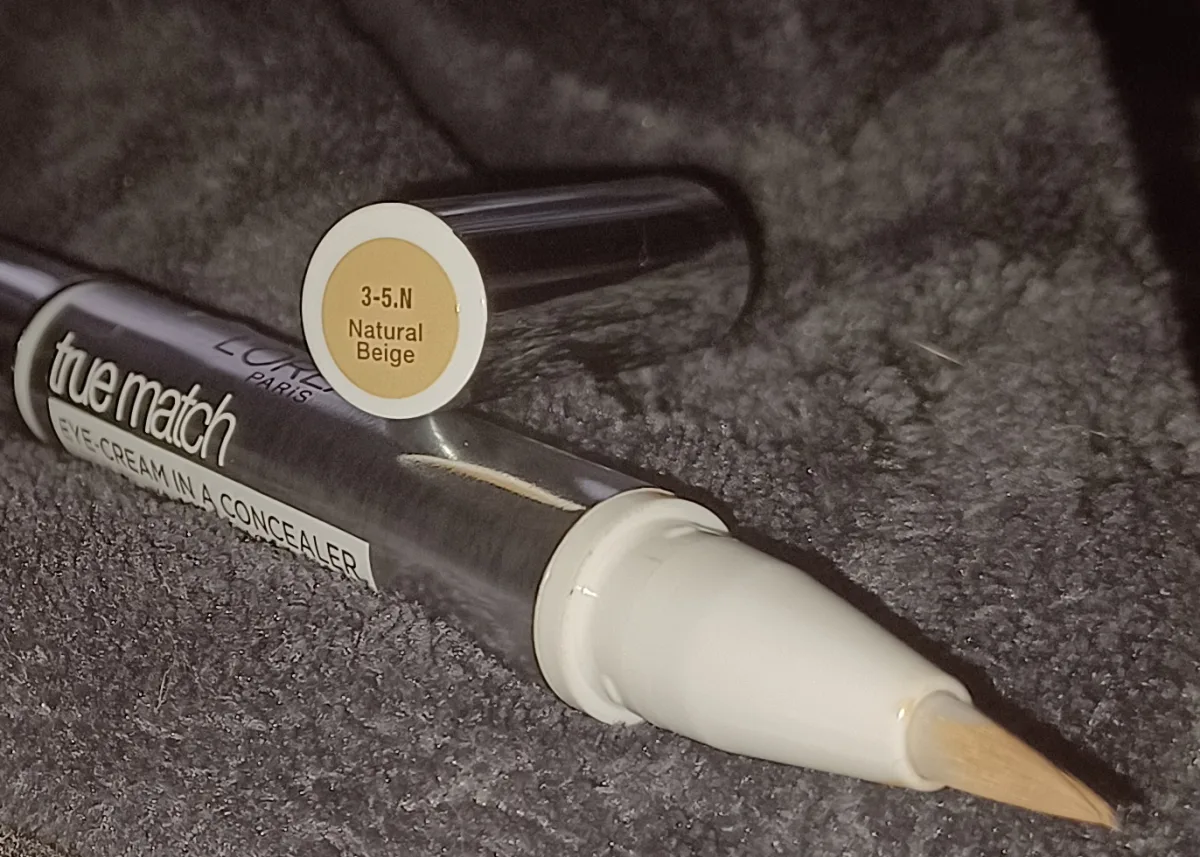 L'Oréal - True Match Eye-Cream In a Concealer - 3-5.5R Peach - review image