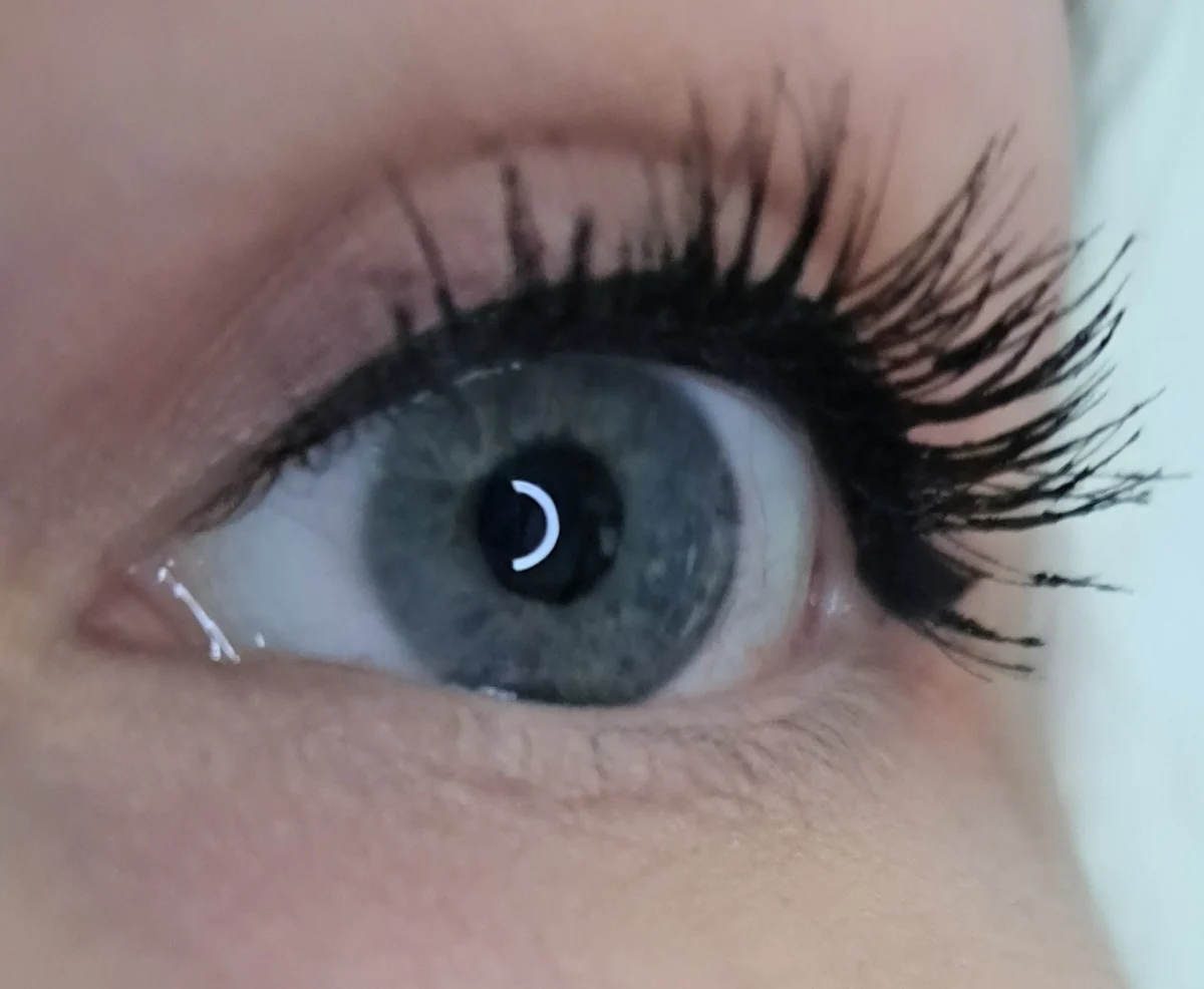 Catrice Glam & Doll False Lashes 010 Black Mascara - review image