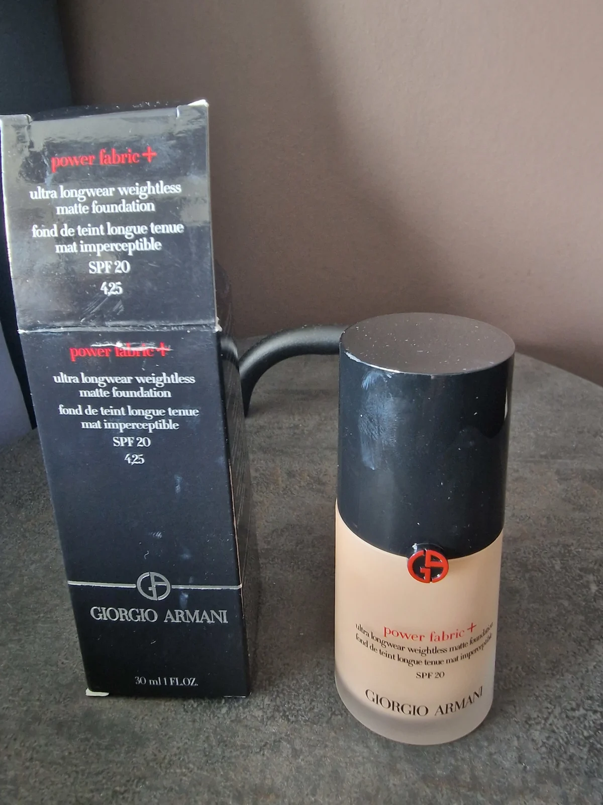 Giorgio Armani 5.75 Power Fabric Foundation 30ml - review image