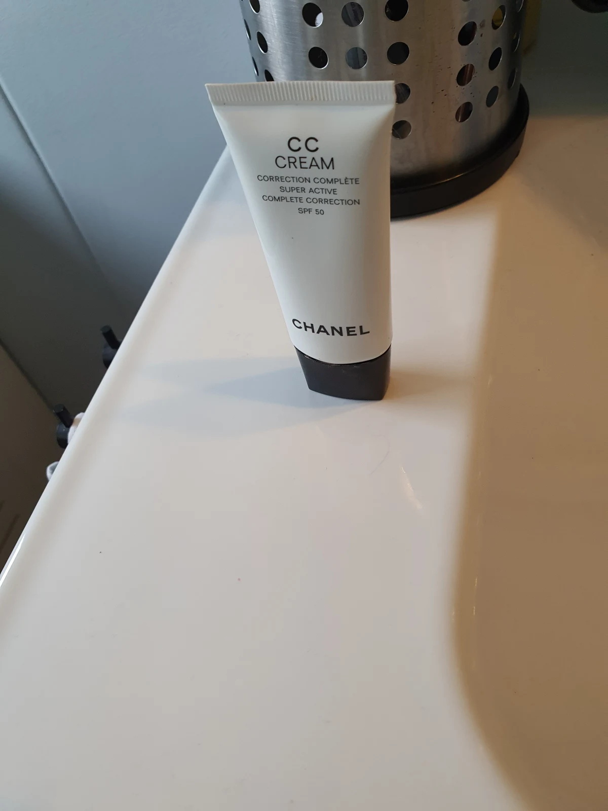 CC Cream Complete Correction SPF 50 - review image