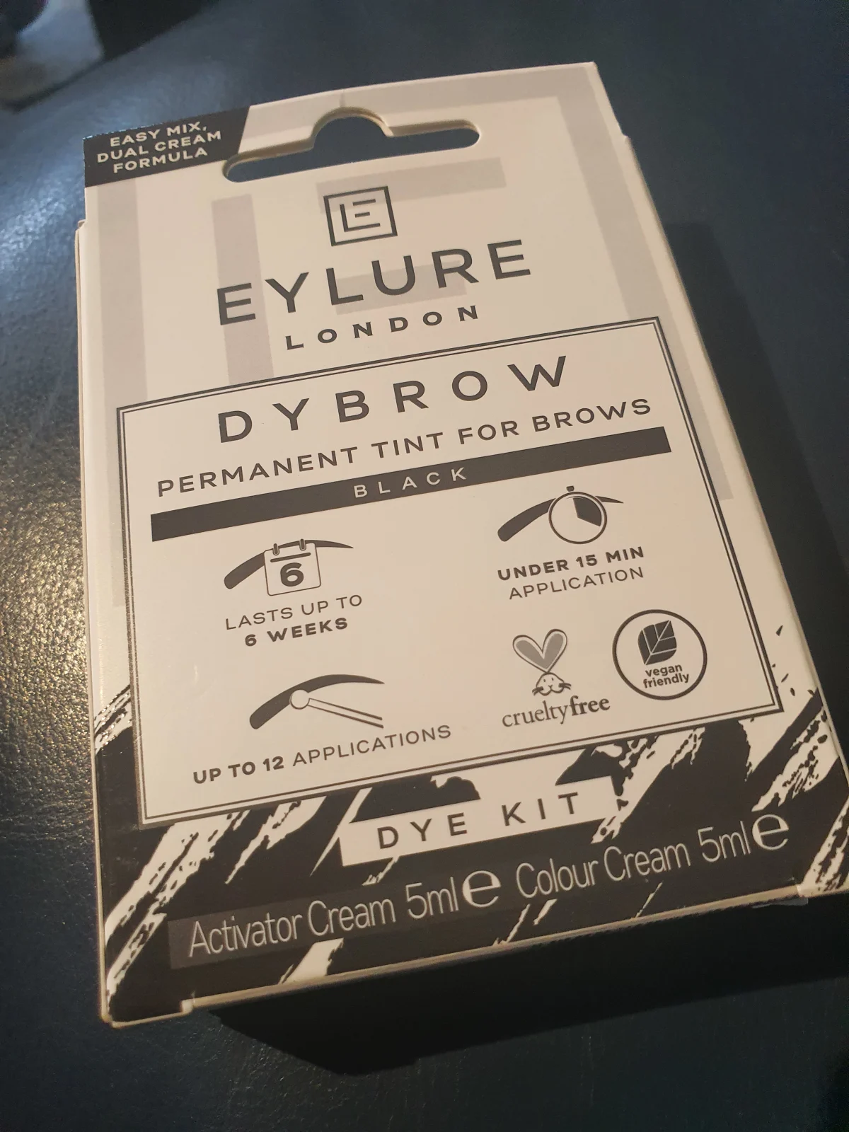 Eylure Donkerbruin - review image