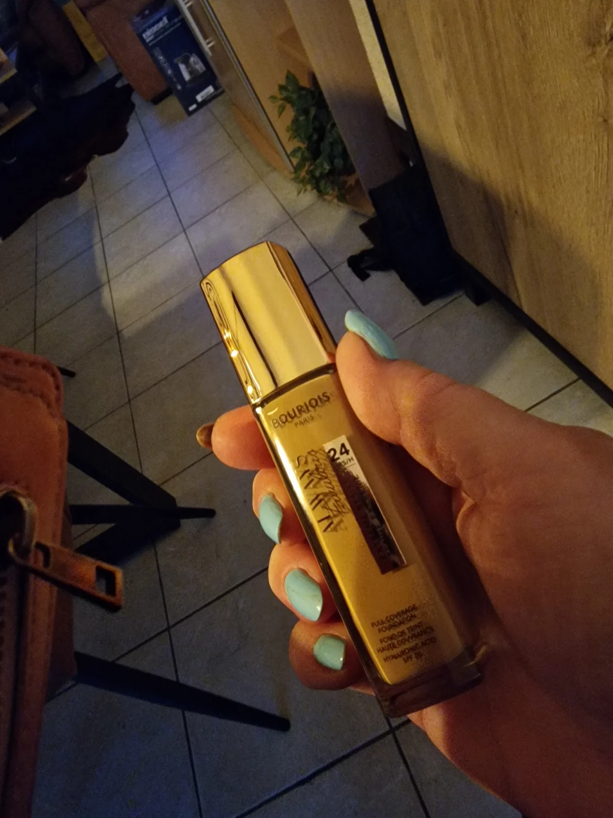 Bourjois Always Fabulous Foundation - review image