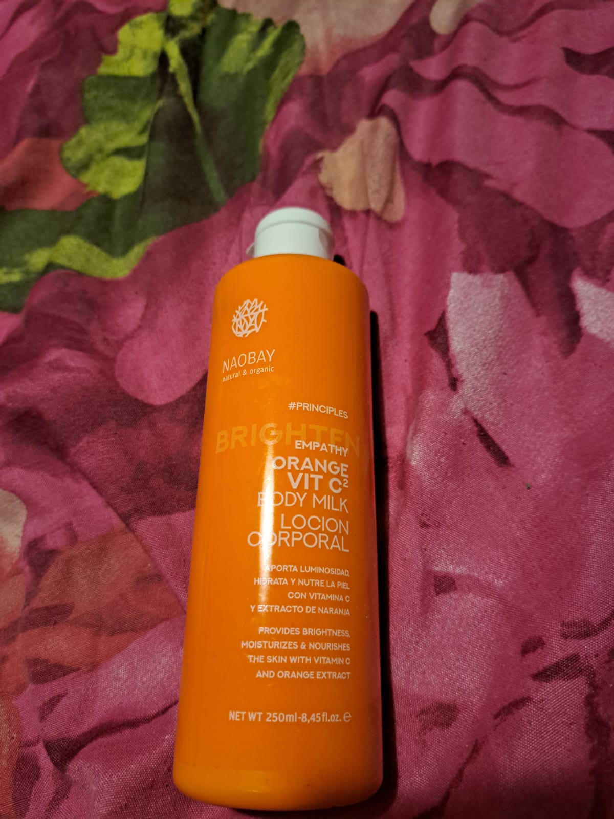 Brighten Orange Vitamin C BodyMilk - review image