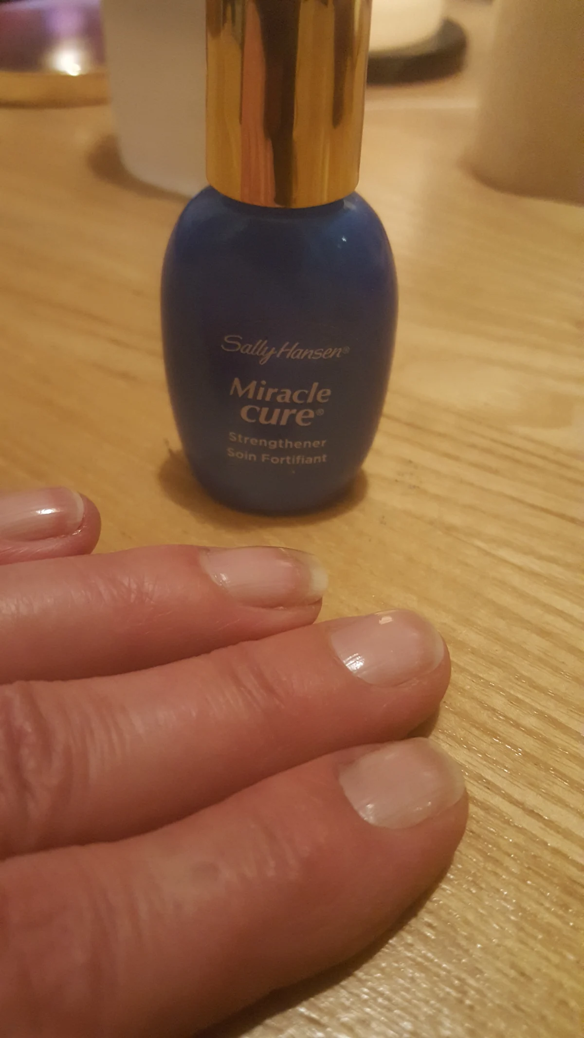 Sally Hansen Miracle Cure Nagelverzorging 13.3 ml - review image