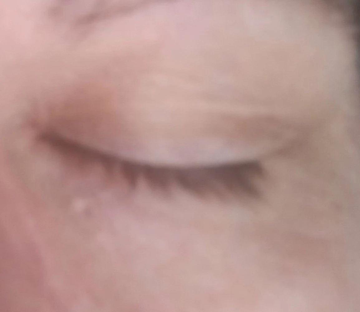 Benefit Whoop Lash - review image