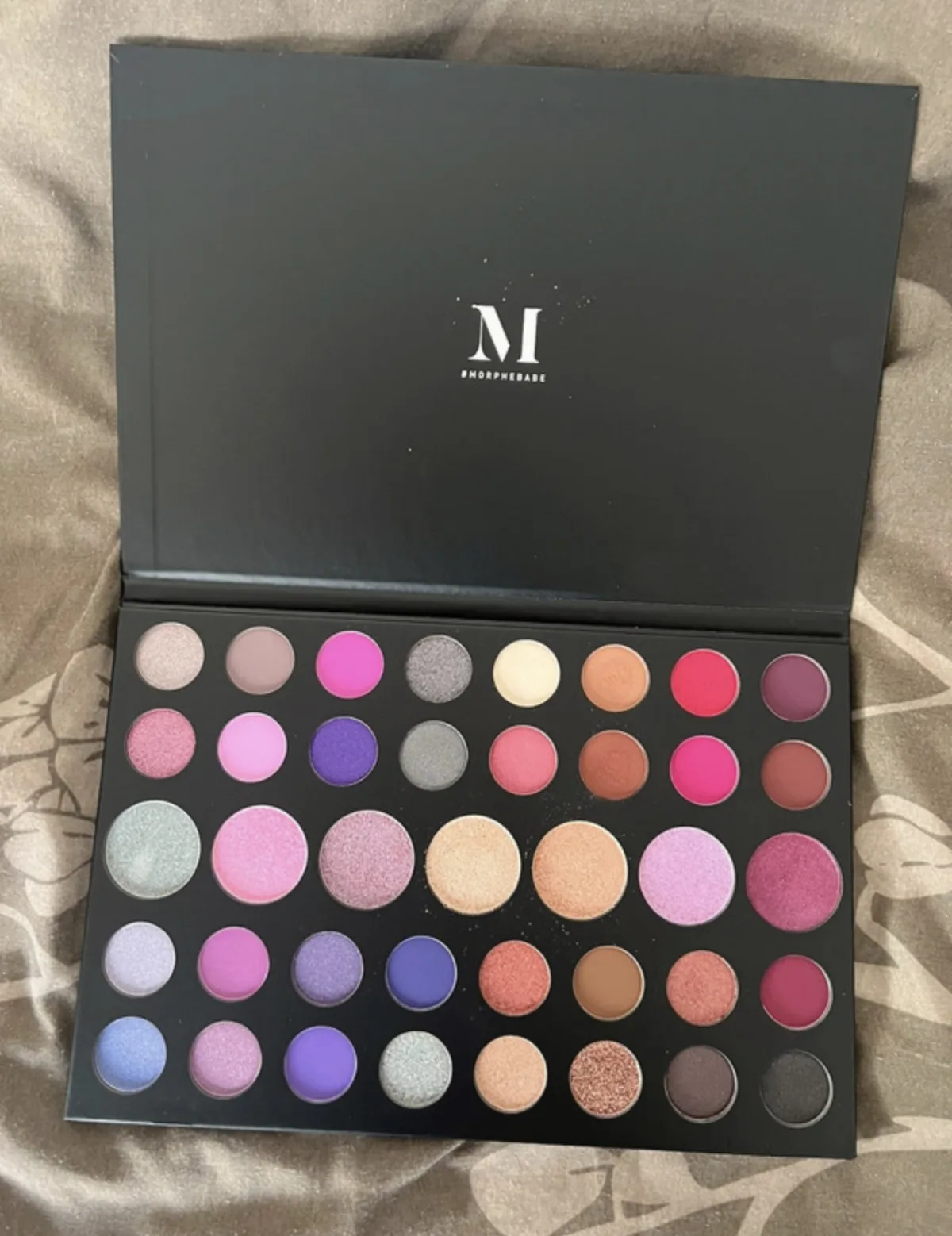 39S Such a gem artistry palette - review image