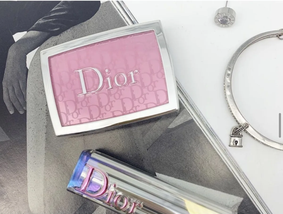 DIOR BACKSTAGE 001 - Pink Rosy Glow Blush 4.6 g - review image