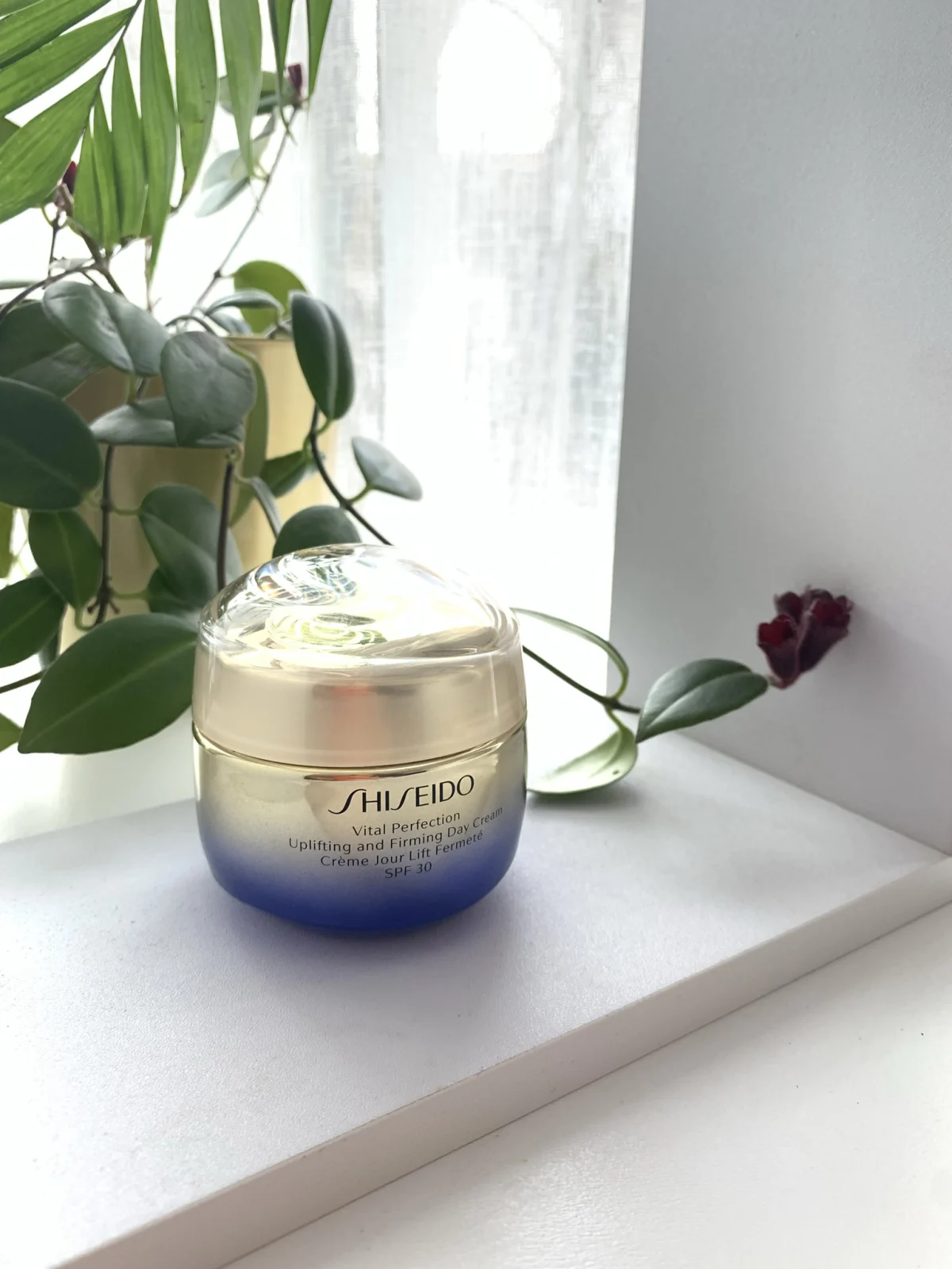 Uplifting and Firming Cream - review image