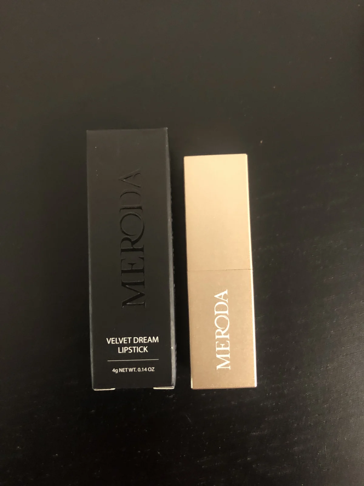 Velvet Dream Lipstick - review image