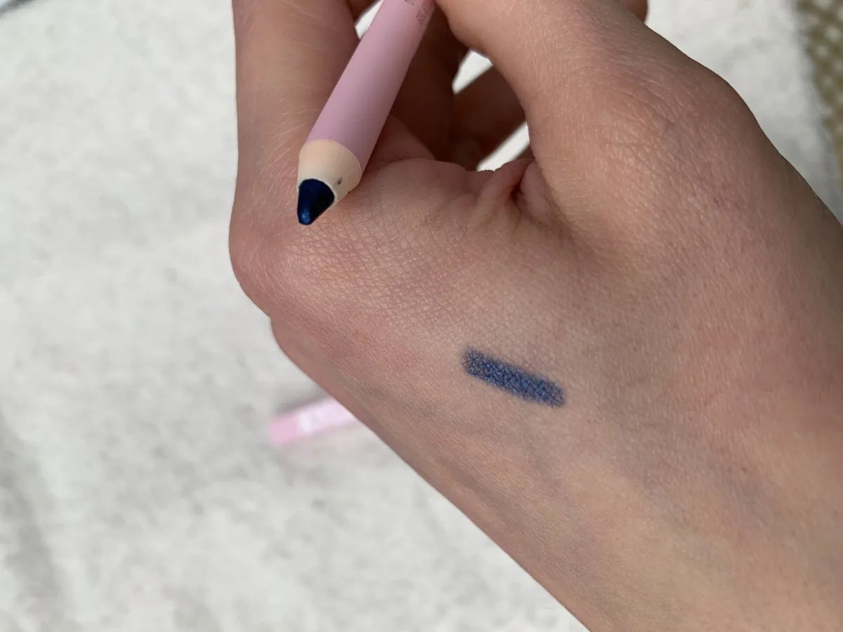 Kylie Kyliner Gel Pencil - review image