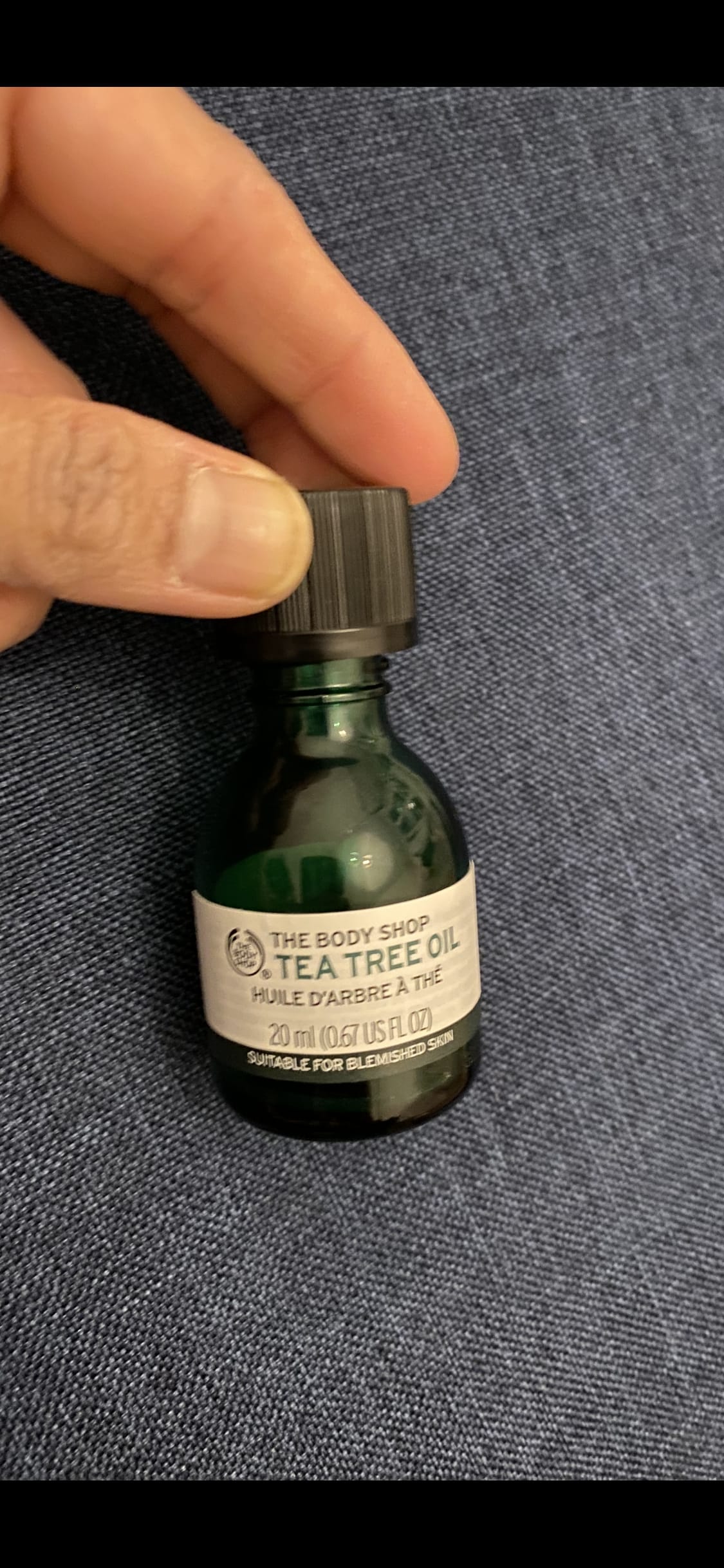 Tea tree oil - review image