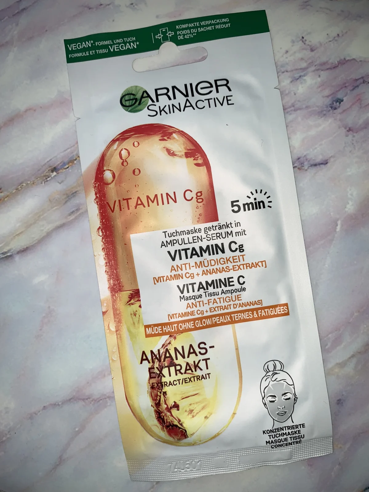 Garnier PureActive - Masque-Tissu Ampoule Anti-fatigue Ananas et Vitamine C - review image