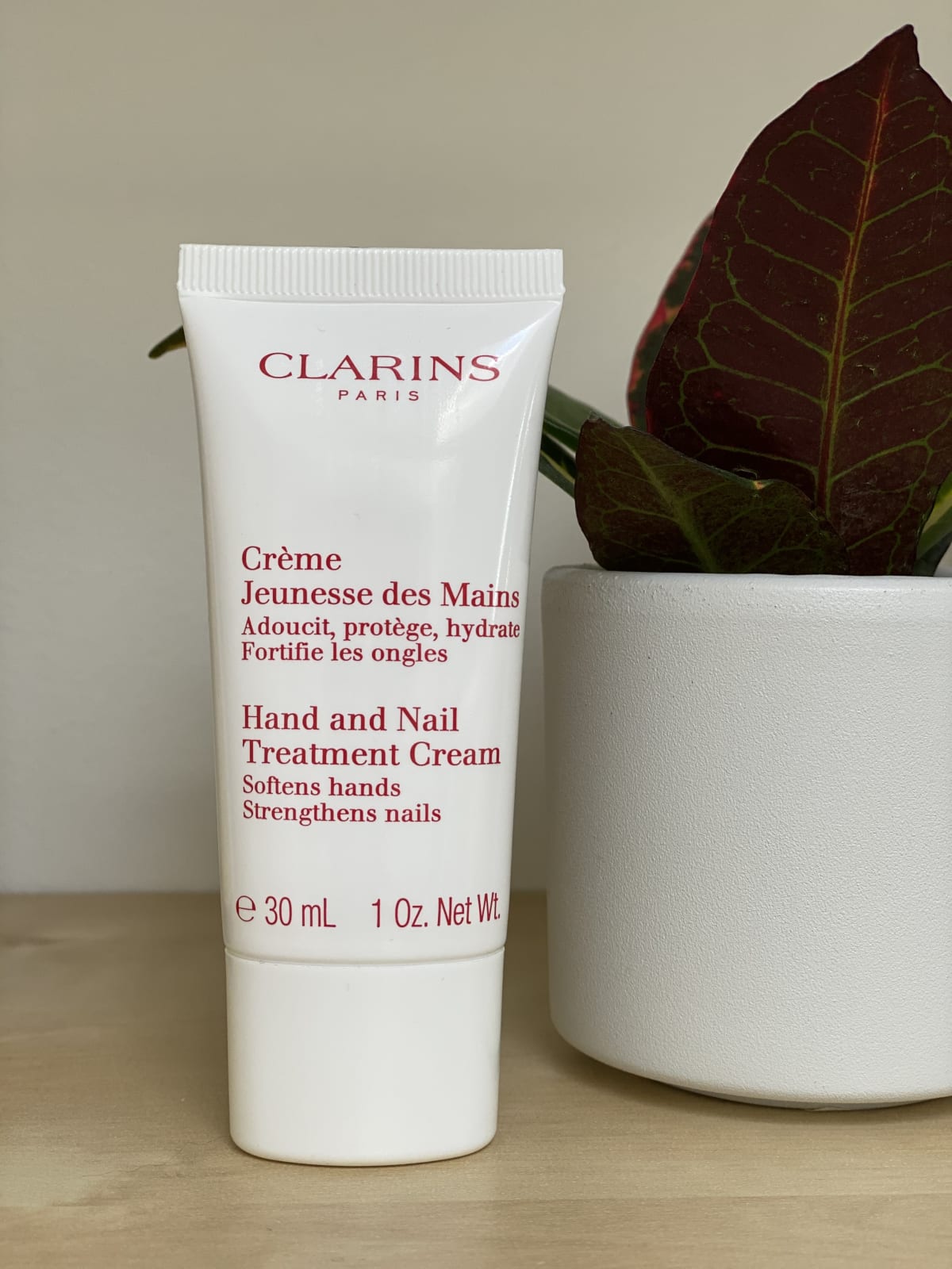 Clarins Hand And Nail Treatment Cream Clarins - Body Care Other Hand And Nail Treatment Cream - review image