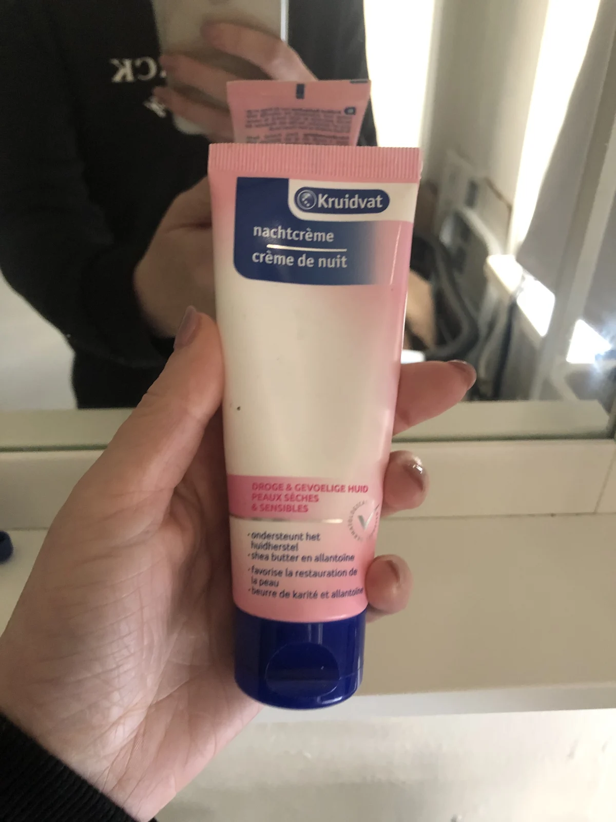 Moisturising Nachtcrème voor de Droge en Gevoelige Huid - review image