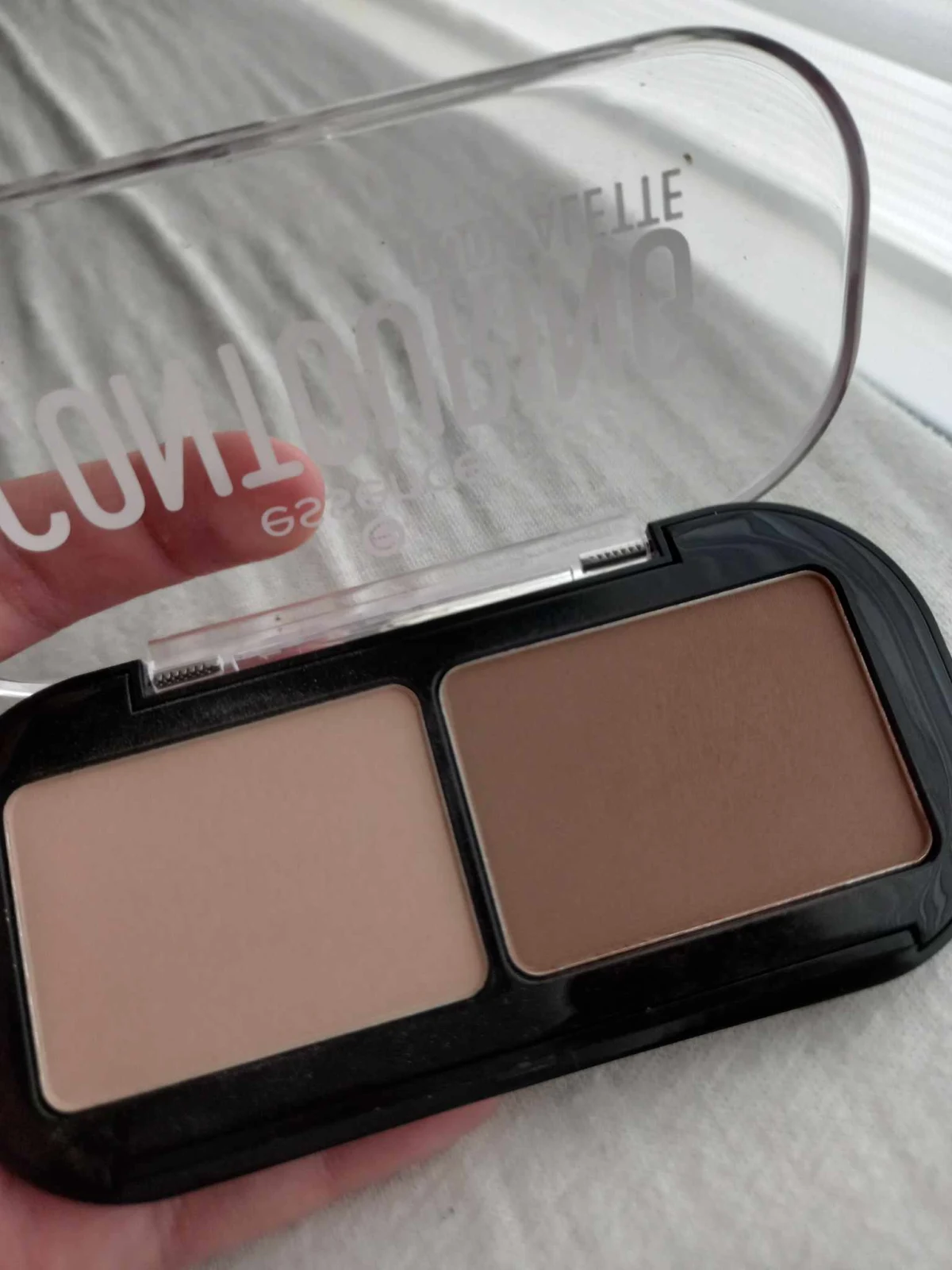 Bronzer Contouring Duo Palette - review image