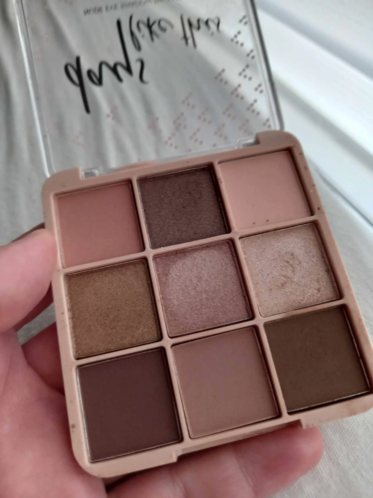 Days Like this Nude Eyeshadow Palette - review image