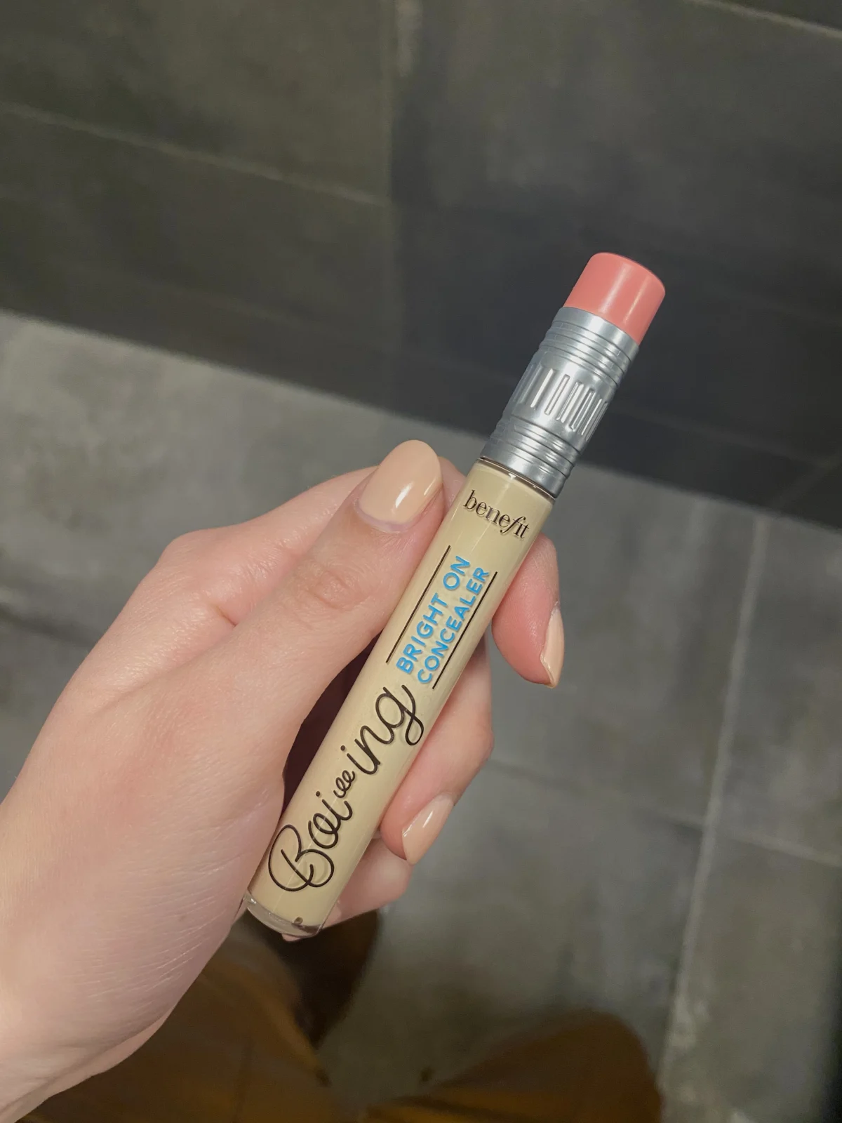 Benefit Boi-ing Bright On Concealer - review image