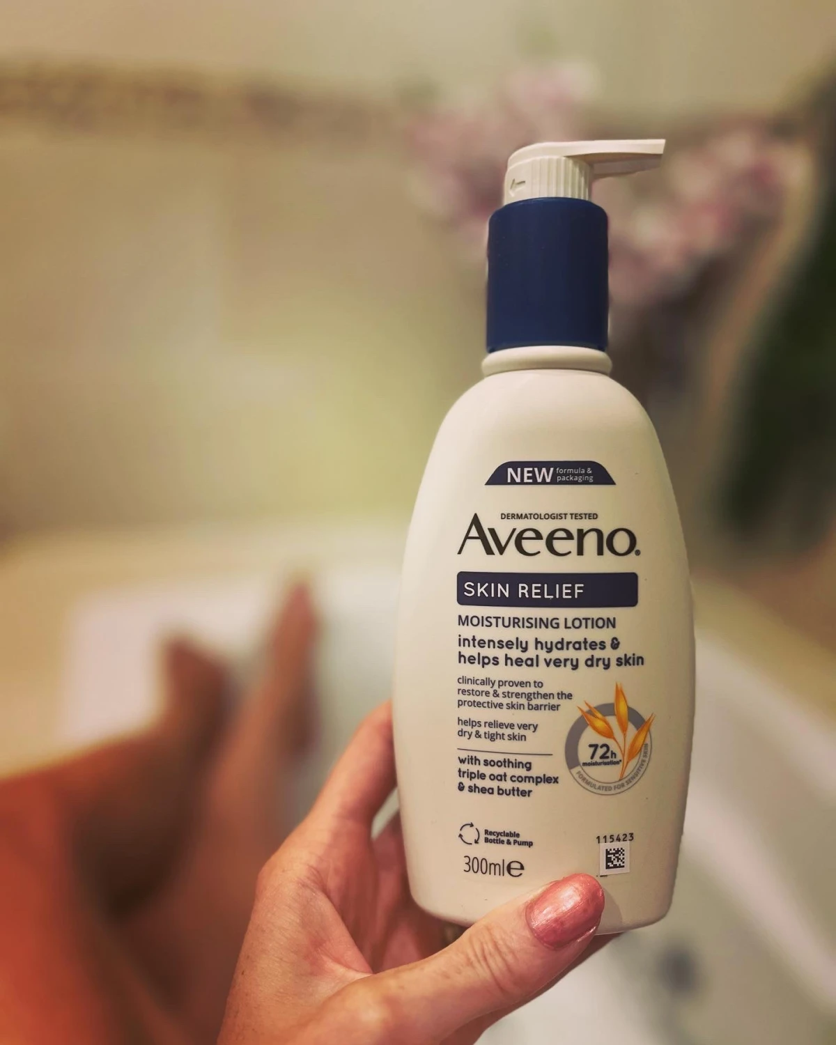 Aveeno Skin Relief Moisturising Lotion 300 ml - review image