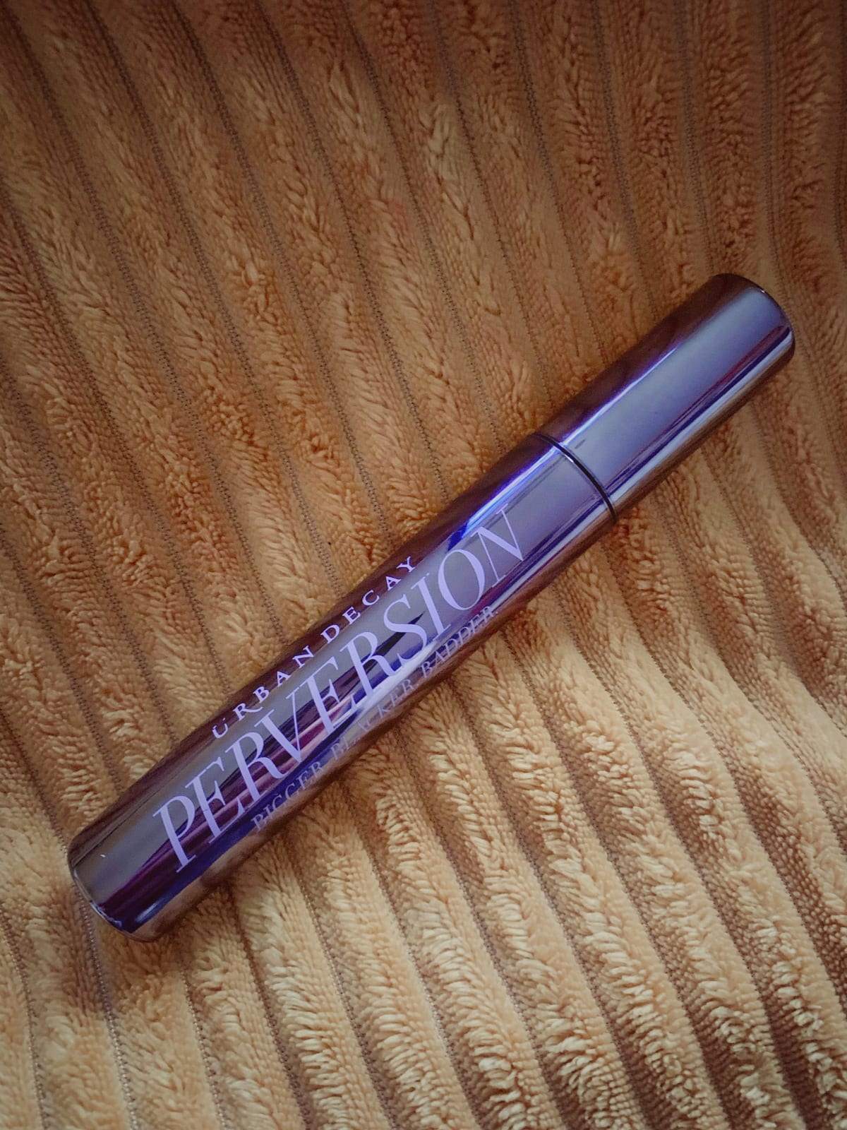 Urban Decay Perversion Mascara - review image