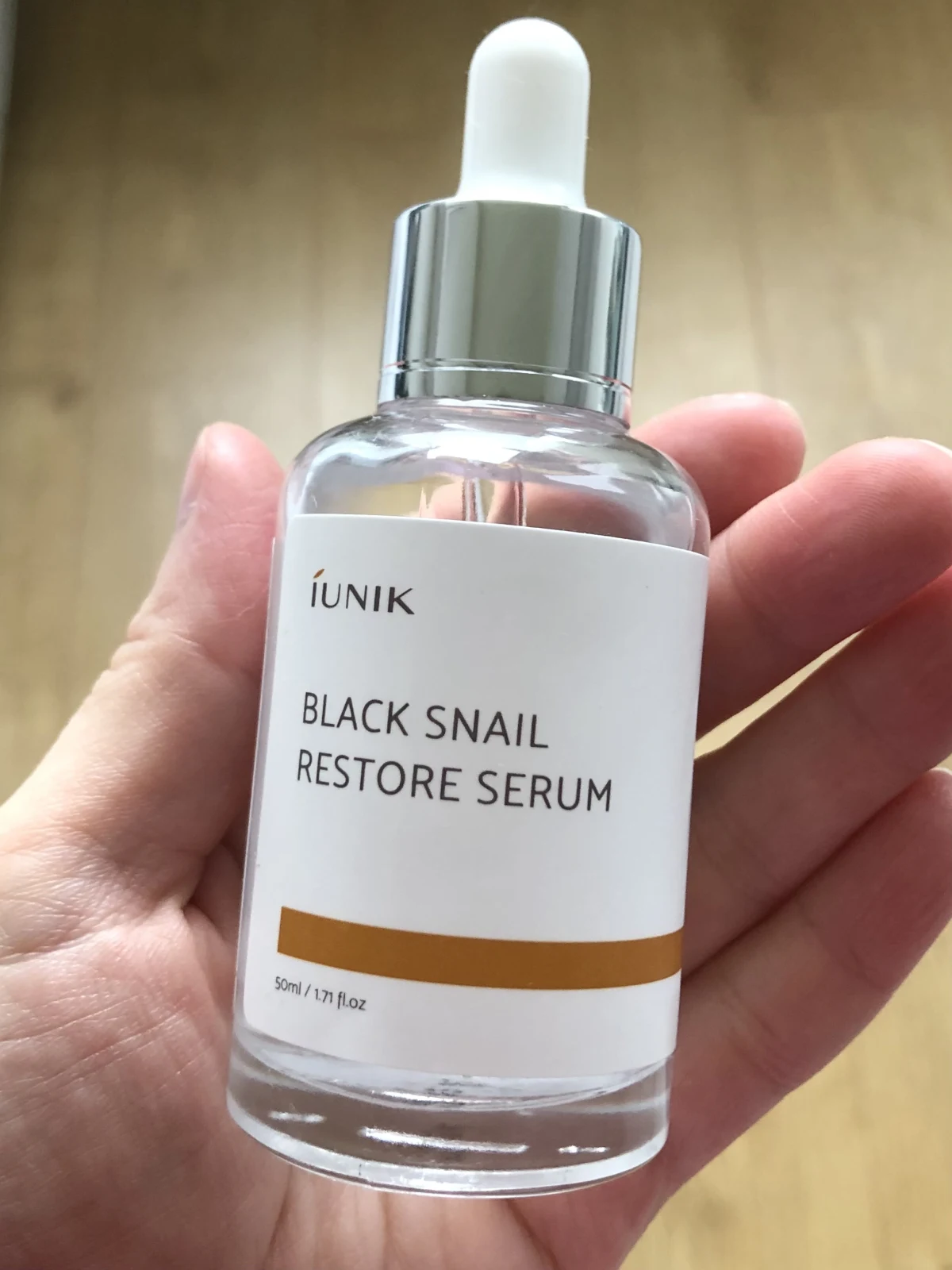 iUnik Black Snail Restore Serum - review image