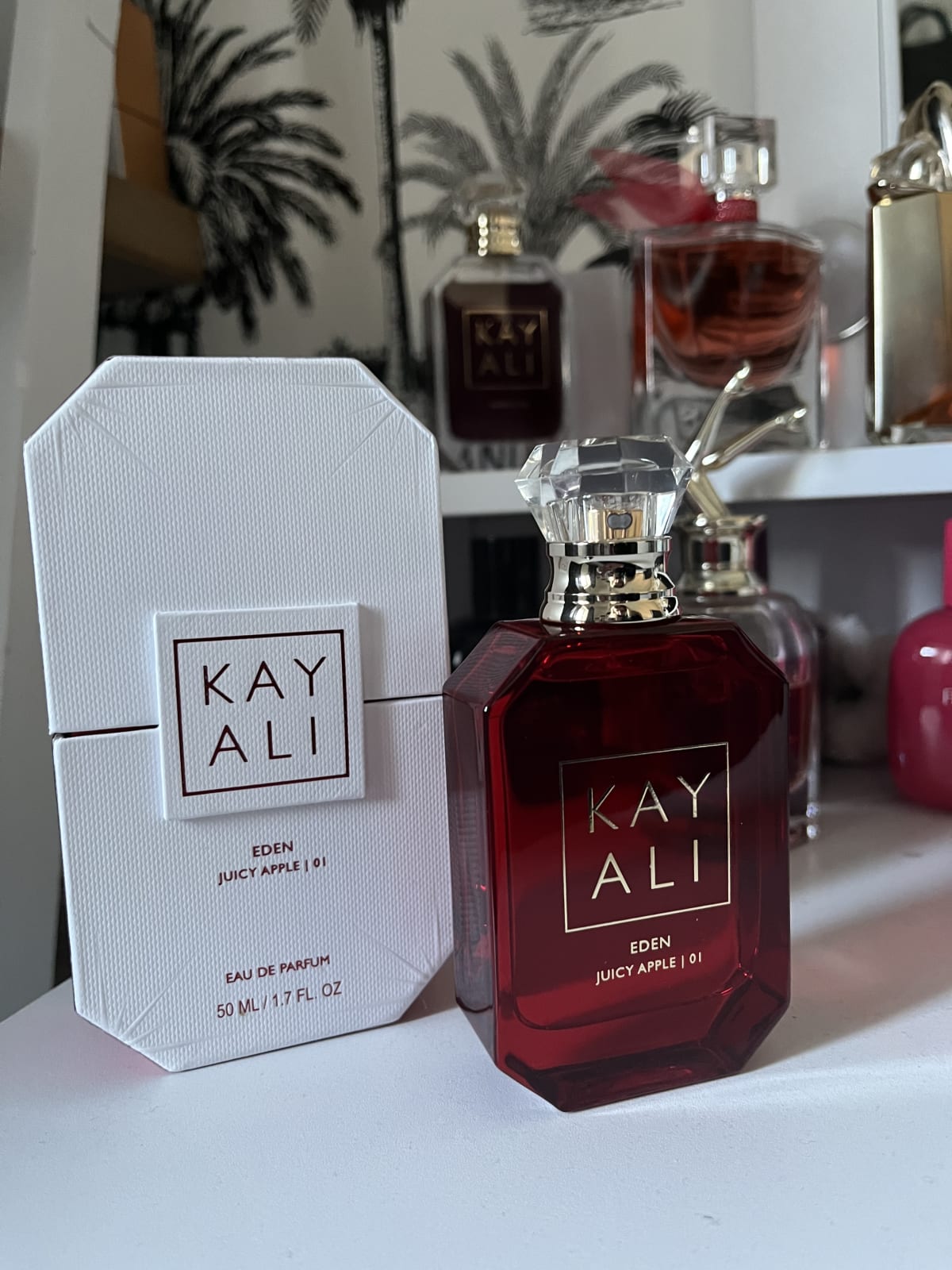 Kayali Eau De Parfum Kayali - Eden Juicy Apple 01 Eau De Parfum  - 100 ML - review image