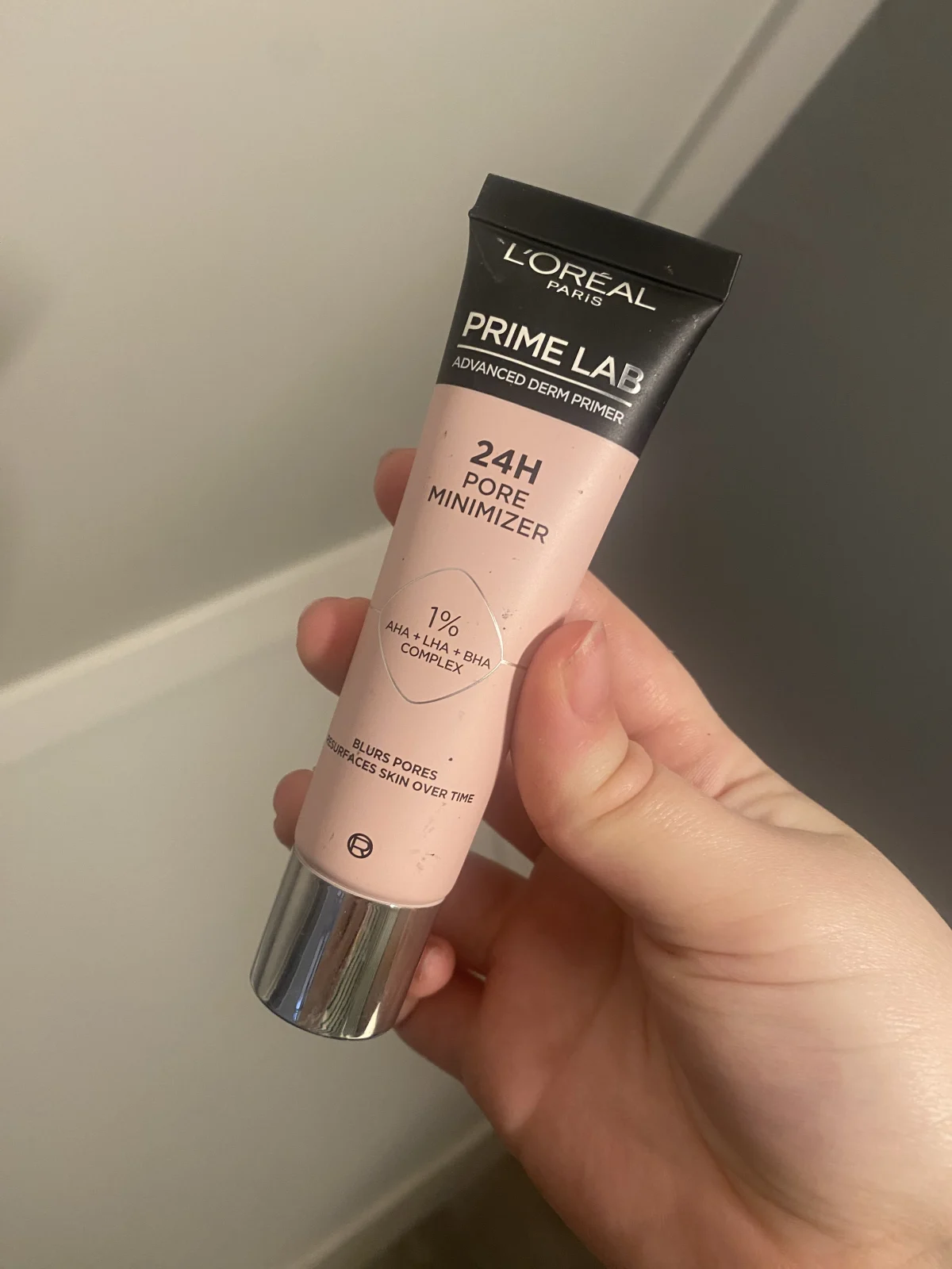 Make-up primer L'Oreal Make Up Prime Lab 24 uur (30 ml) - review image