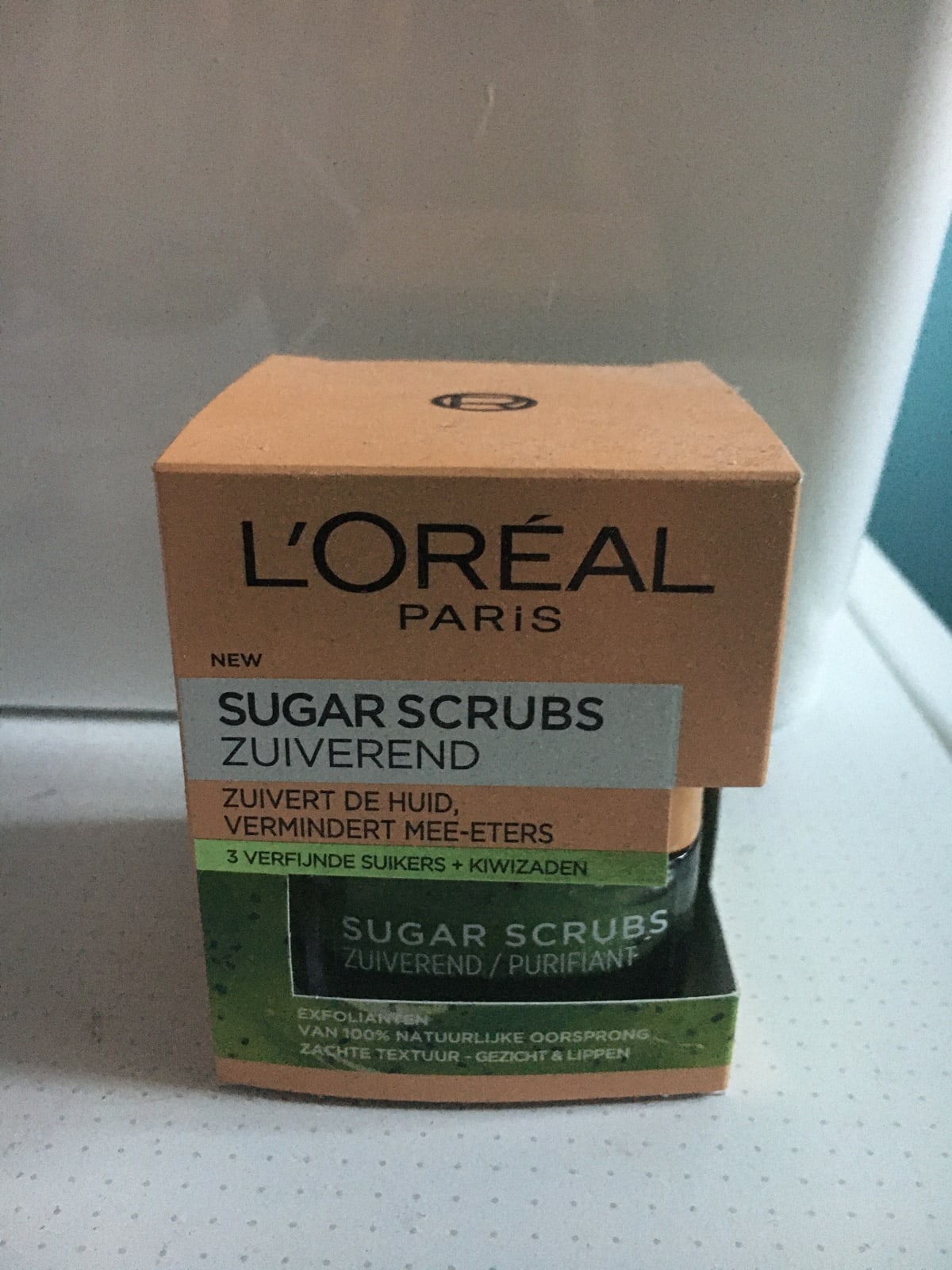 L´oreal - Black (Smooth Sugars Clear Scrub) Cleansing Peel 50 ml - 50ml - review image