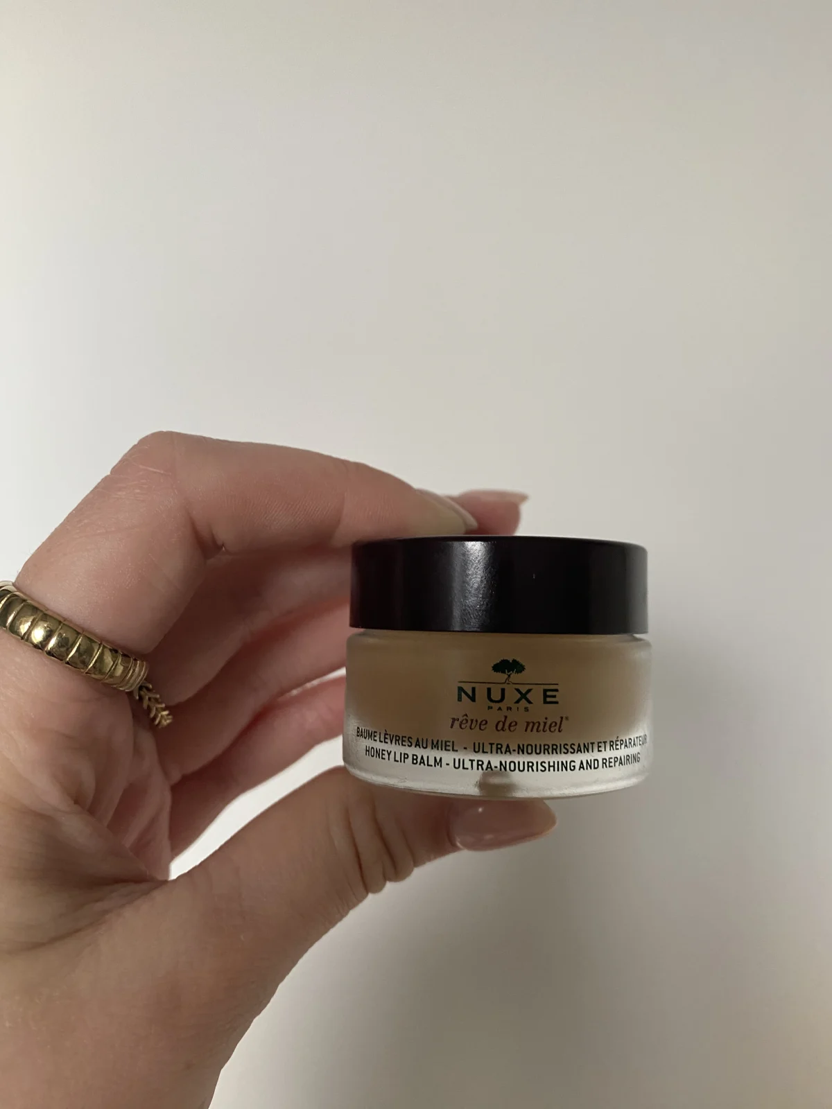 Nuxe Reve De Miel Ultra Nourishing Lip Balm - review image