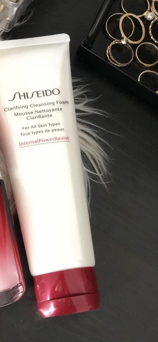 Shiseido Cleansing Foam Shiseido - Daily Essentials Clarifying Cleansing Foam - review image