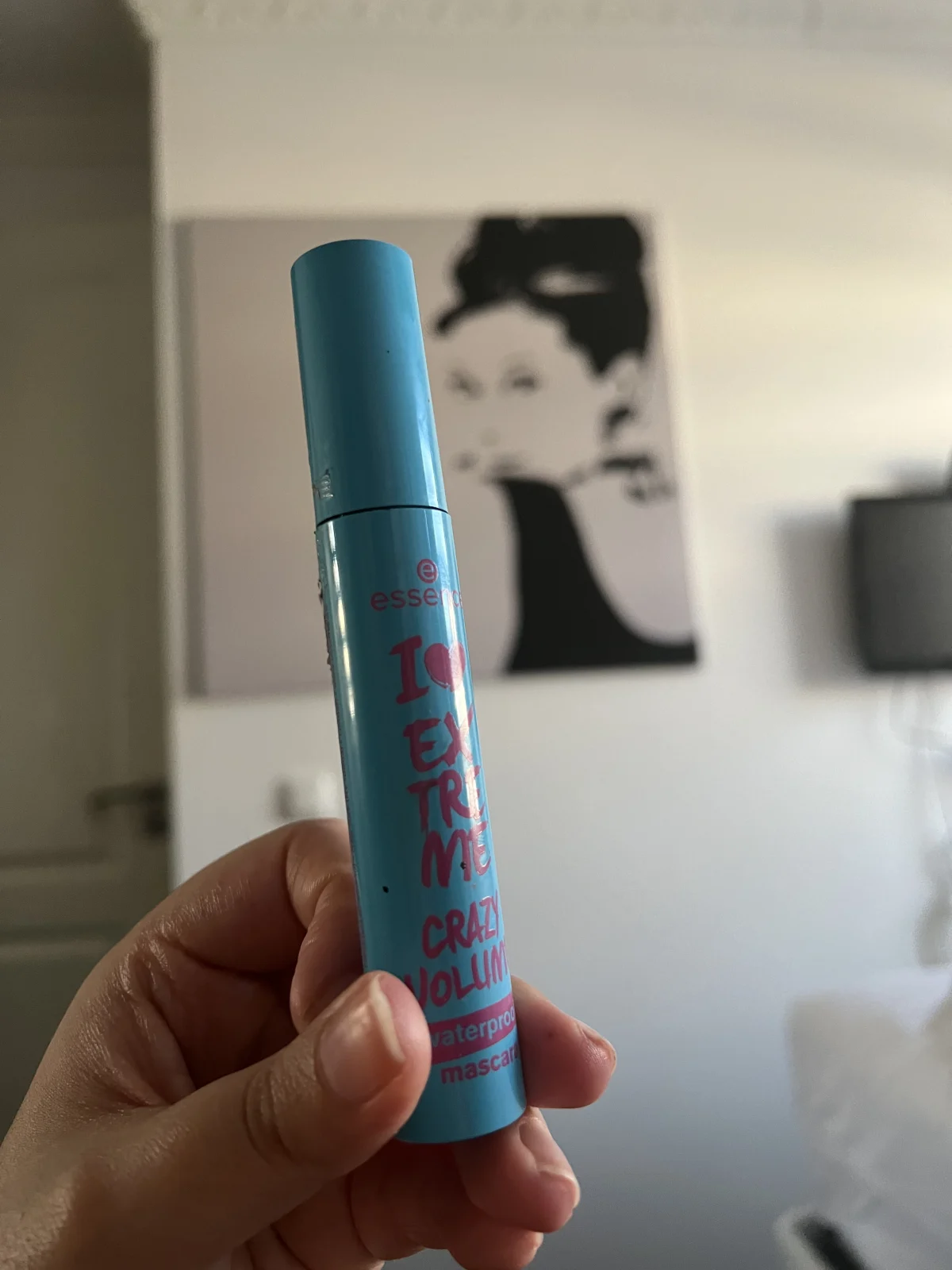 Essence I Love Extreme Crazy Volume Máscara De Pestañas Waterproof 12 Ml - review image