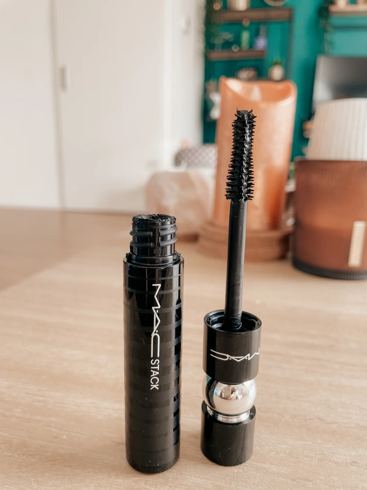 MAC Stack Macro Mascara - review image