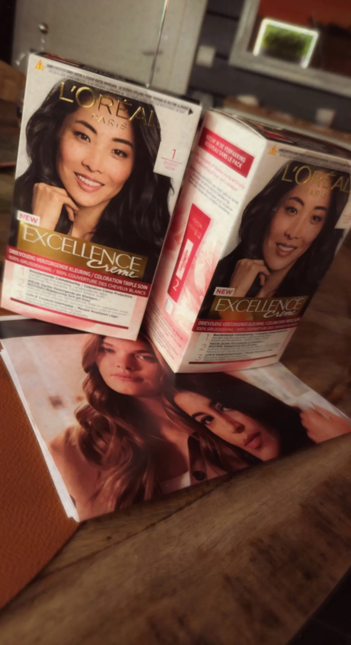 L'OREAL PARIS Excellence Coloration - 1.N Zwart - review image