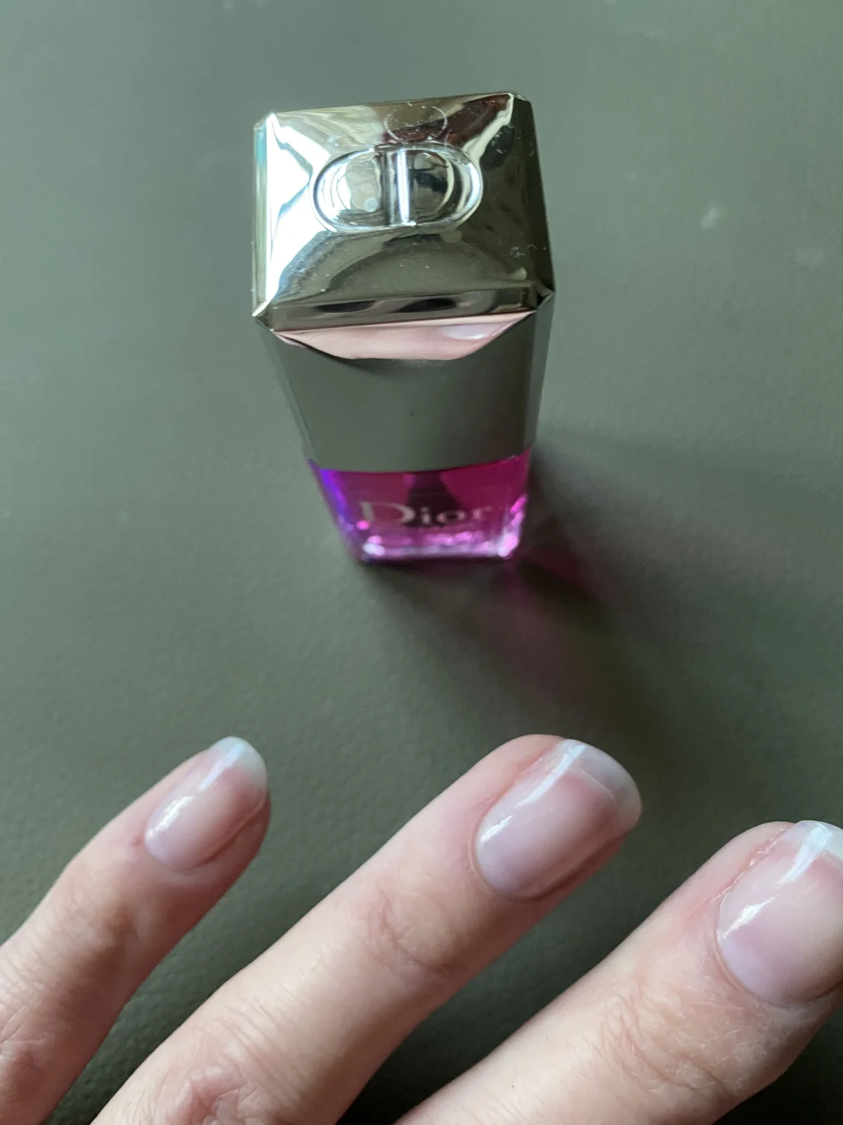 Dior Onmiddellijk French Manicure Effect Verhelderende Verzorging Dior - Nail Glow Onmiddellijk French Manicure-effect, Verhelderende Verzorging - review image