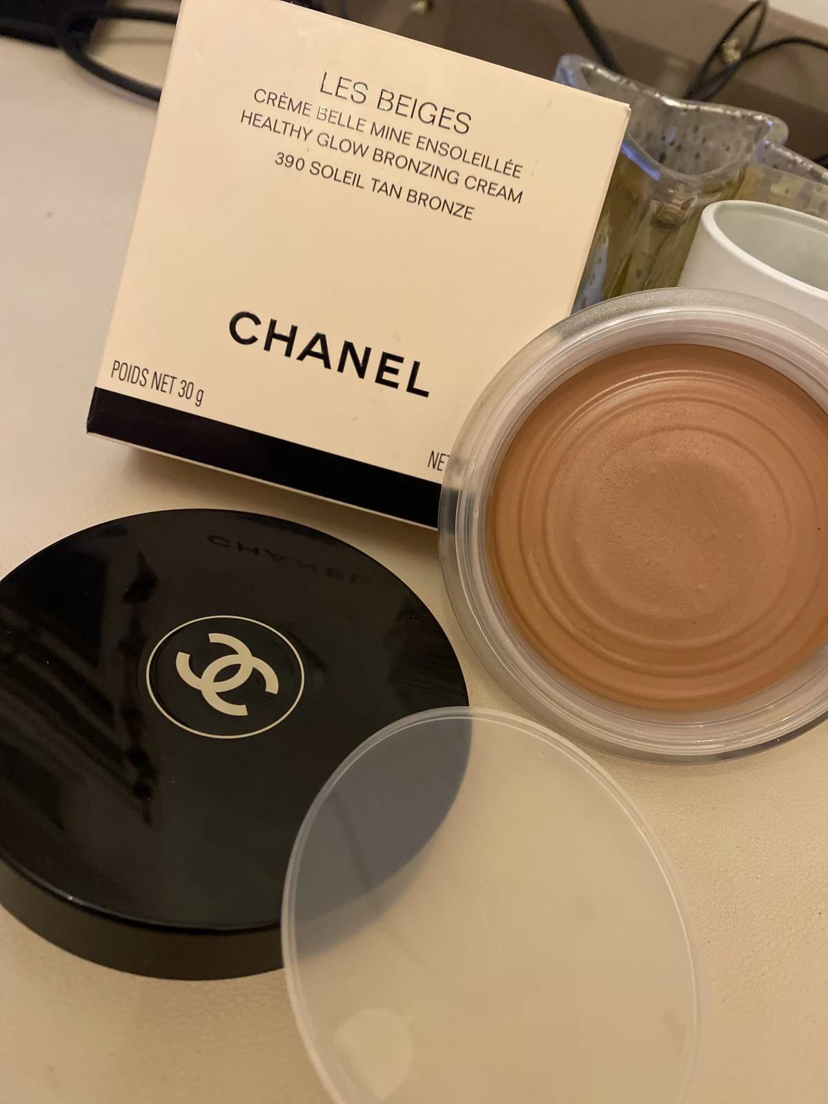 Chanel Soleil Tan De Chanel CHANEL - Soleil Tan De Chanel Universele Verfraaier Voor De Teint Voor Een Gebruind Effect - review image