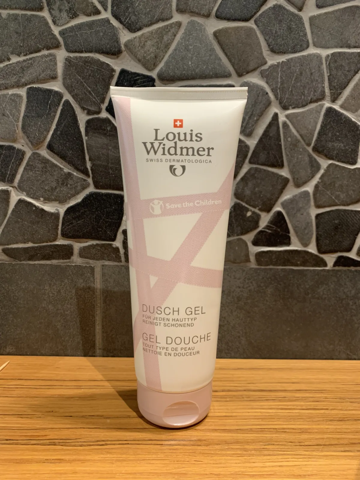 Louis Widmer Douche Gel zonder parfum Douchegel  ml - review image