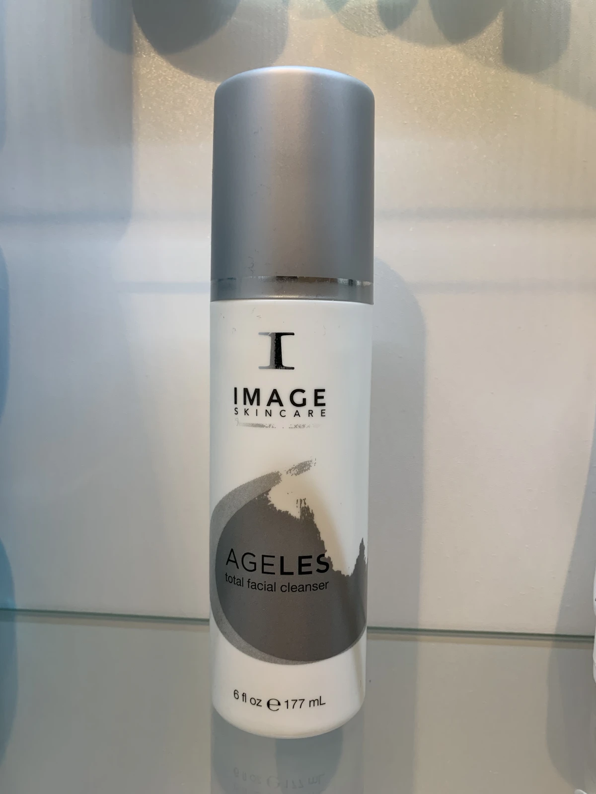 Ageless total facial cleanser - review image