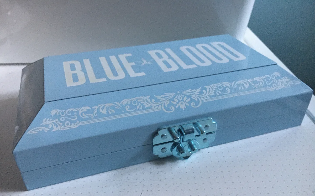 Jsc Blue Blood Jeffree Star Cosmetics - Blue Blood Eyeshadow Palette - review image