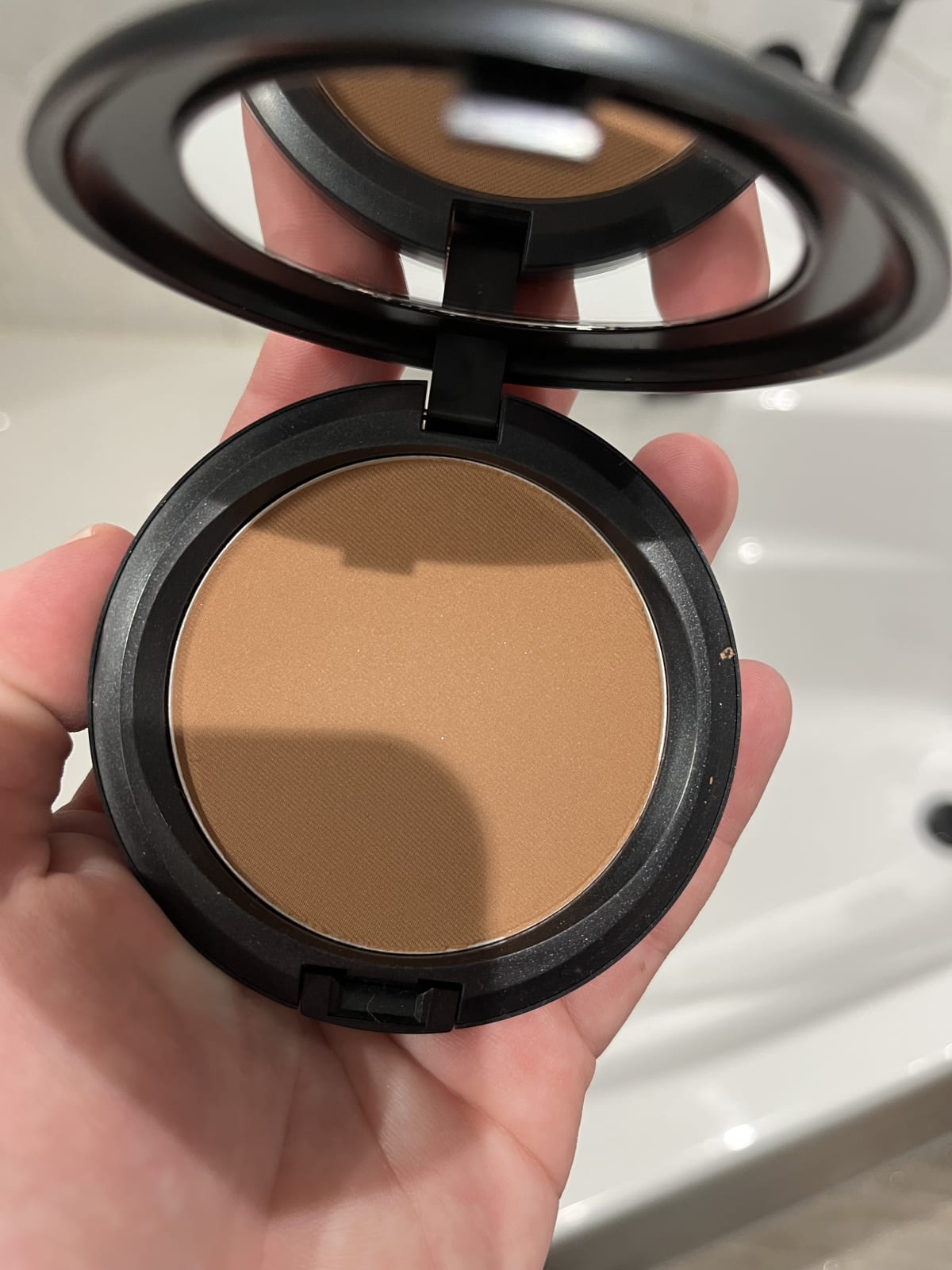 MAC Matte Bronze Bronzing Powder 10g - review image